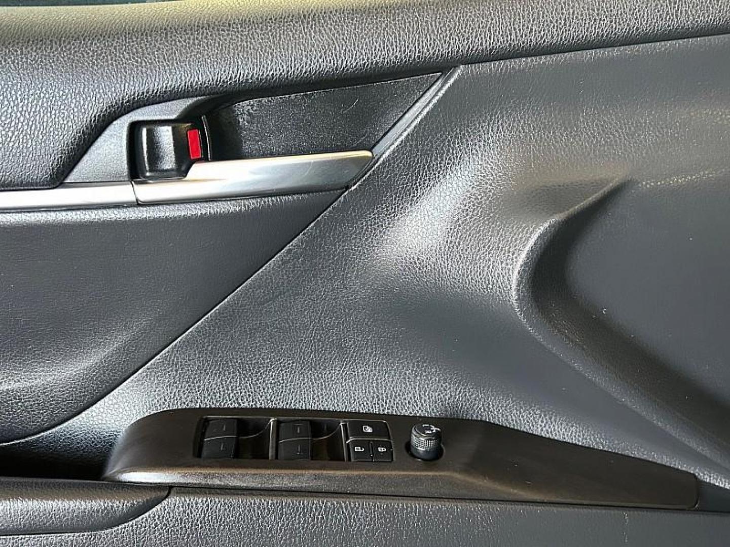 2023 GRAY Toyota Camry (4T1G11AK9PU) with an 4-Cyl 2.5 Liter engine, Automatic 8-Spd w/Sequential Shift transmission, located at 412 Auto Vista Drive, Palmdale, CA, 93551, (661) 945-0620, 34.592636, -118.136681 - Photo#26