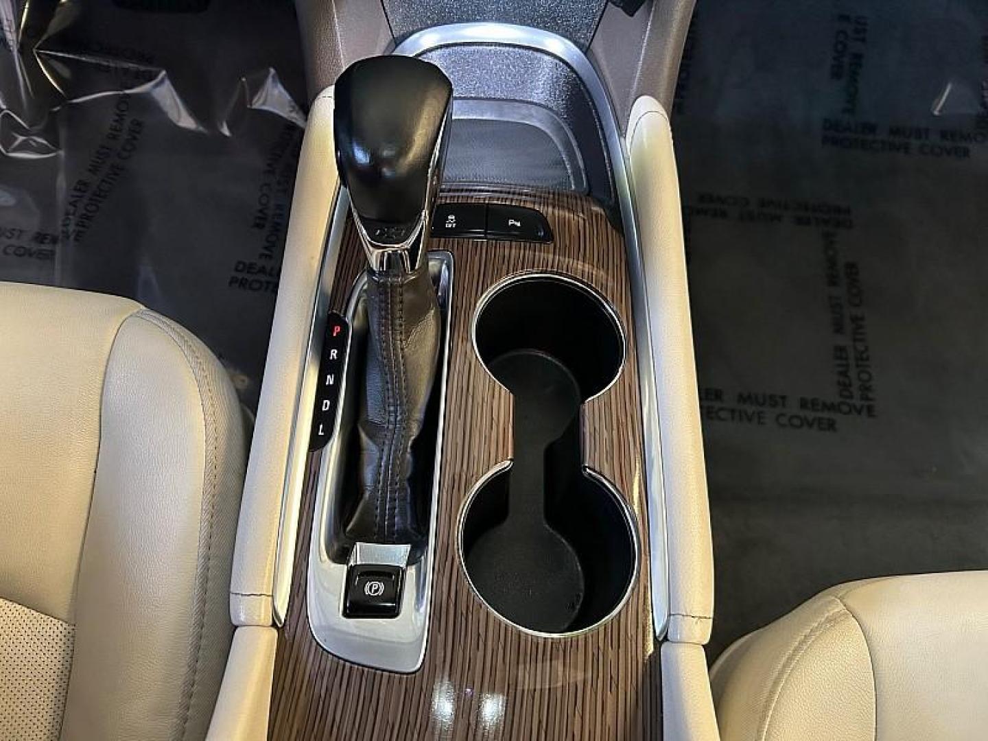 2024 GRAY Chevrolet Malibu (1G1ZE5ST8RF) with an 4-Cyl Turbo 1.5 Liter engine, Automatic CVT transmission, located at 412 Auto Vista Drive, Palmdale, CA, 93551, (661) 945-0620, 34.592636, -118.136681 - Photo#22