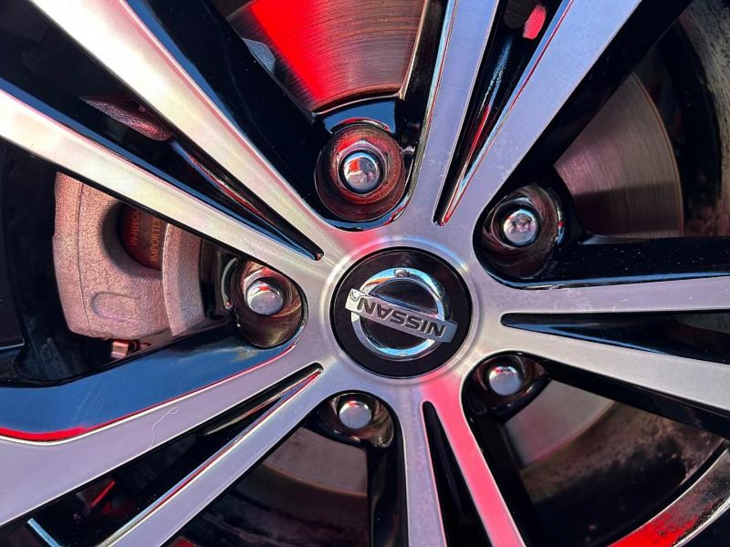 2022 GRAY Nissan Sentra (3N1AB8CV4NY) with an 4-Cyl 2.0 Liter engine, Automatic CVT w/Xtronic transmission, located at 412 Auto Vista Drive, Palmdale, CA, 93551, (661) 945-0620, 34.592636, -118.136681 - Photo#9