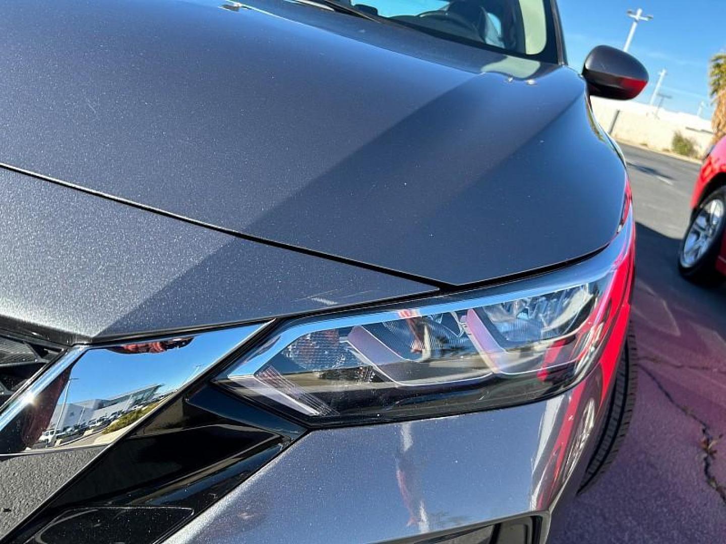 2022 GRAY Nissan Sentra (3N1AB8CV4NY) with an 4-Cyl 2.0 Liter engine, Automatic CVT w/Xtronic transmission, located at 412 Auto Vista Drive, Palmdale, CA, 93551, (661) 945-0620, 34.592636, -118.136681 - Photo#15