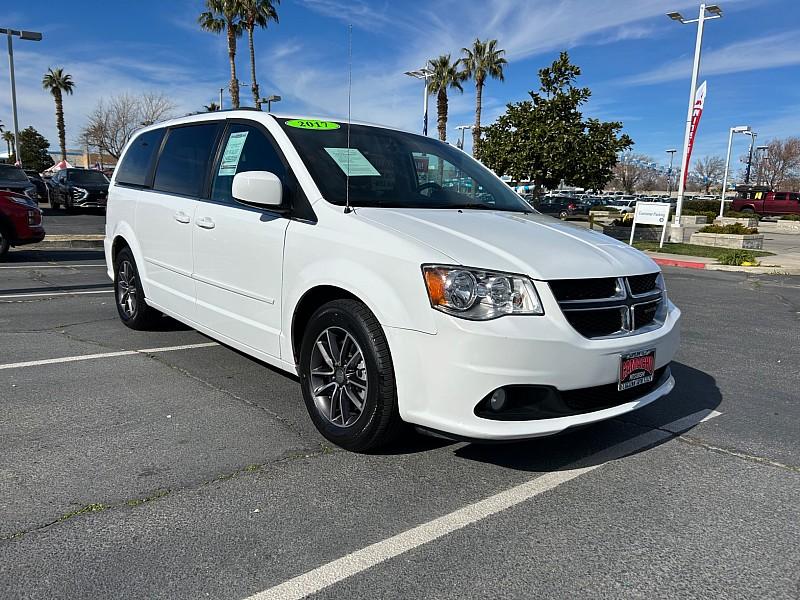 photo of 2017 Dodge Grand Caravan 
