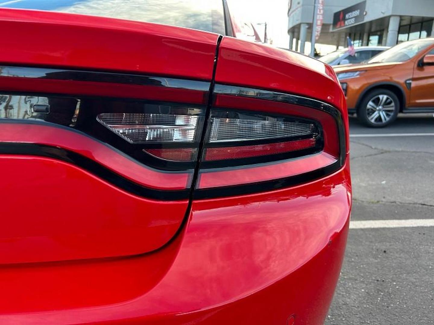 2022 RED Dodge Charger (2C3CDXBG6NH) with an V6 3.6 Liter engine, Automatic 8-Spd w/AutoStick transmission, located at 412 Auto Vista Drive, Palmdale, CA, 93551, (661) 945-0620, 34.592636, -118.136681 - Photo#8