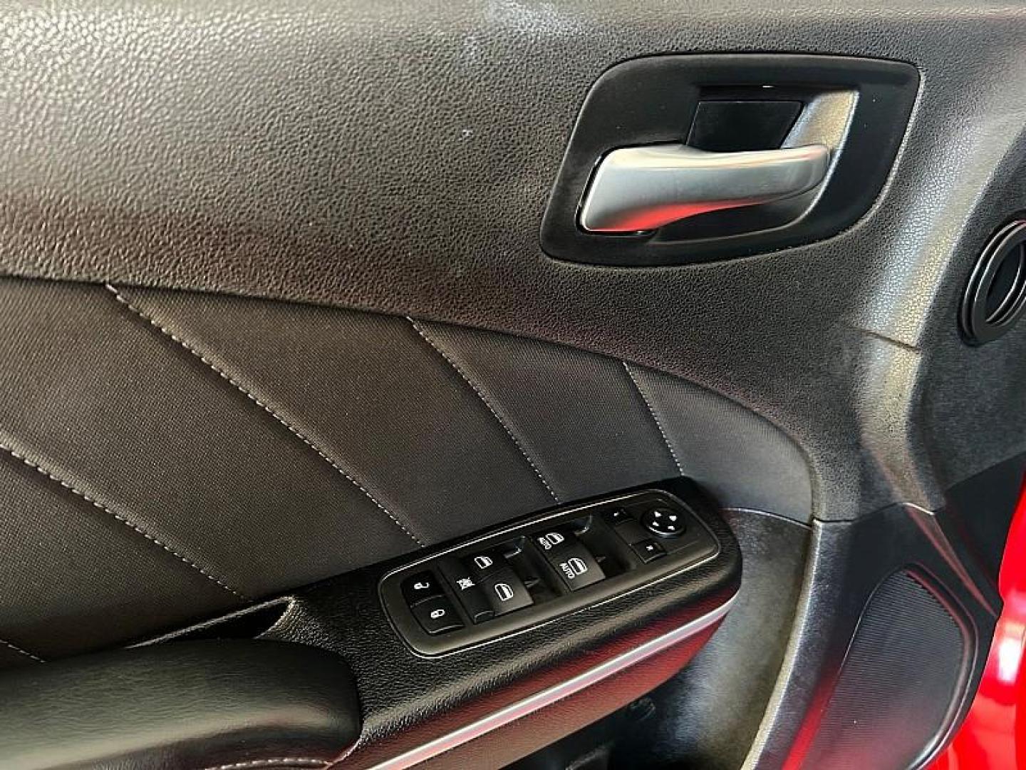 2022 RED Dodge Charger (2C3CDXBG6NH) with an V6 3.6 Liter engine, Automatic 8-Spd w/AutoStick transmission, located at 412 Auto Vista Drive, Palmdale, CA, 93551, (661) 945-0620, 34.592636, -118.136681 - Photo#24