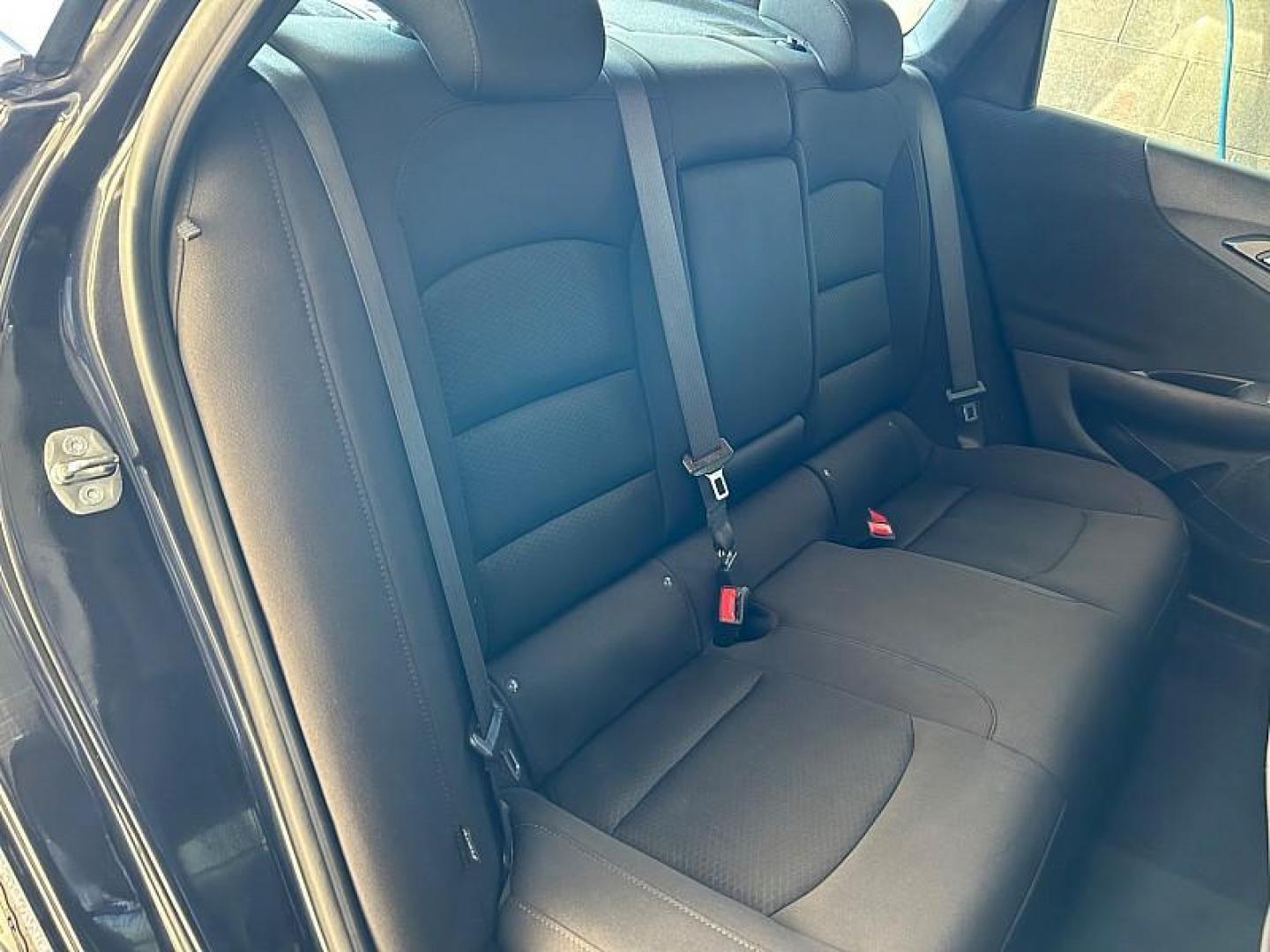 2023 GRAY Chevrolet Malibu (1G1ZD5ST9PF) with an 4-Cyl Turbo 1.5 Liter engine, Automatic CVT transmission, located at 412 Auto Vista Drive, Palmdale, CA, 93551, (661) 945-0620, 34.592636, -118.136681 - Photo#20