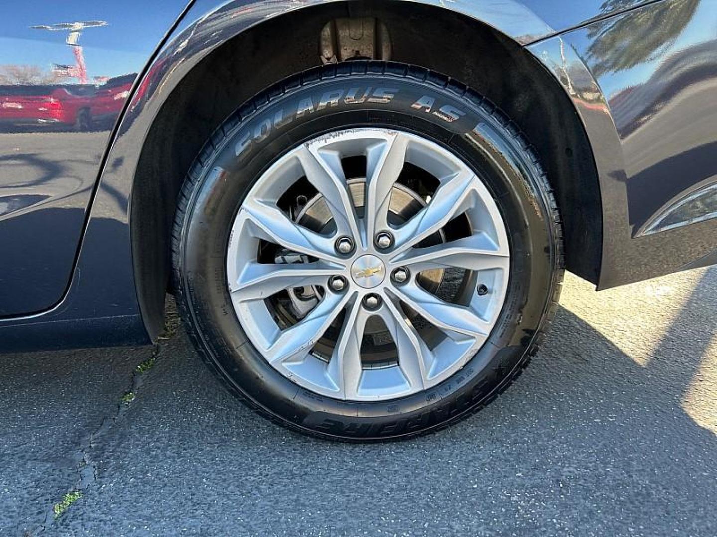 2023 GRAY Chevrolet Malibu (1G1ZD5ST9PF) with an 4-Cyl Turbo 1.5 Liter engine, Automatic CVT transmission, located at 412 Auto Vista Drive, Palmdale, CA, 93551, (661) 945-0620, 34.592636, -118.136681 - Photo#55
