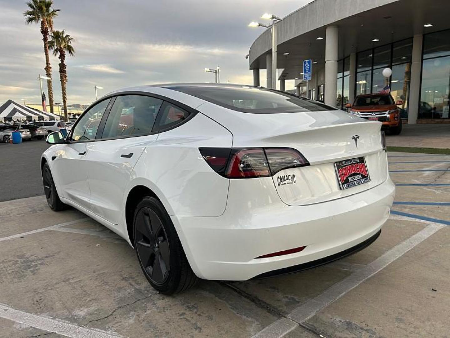 2022 WHITE Tesla Model 3 (5YJ3E1EA3NF) with an AC Electric Motor engine, Single-Speed Fixed Gear transmission, located at 412 Auto Vista Drive, Palmdale, CA, 93551, (661) 945-0620, 34.592636, -118.136681 - Photo#4