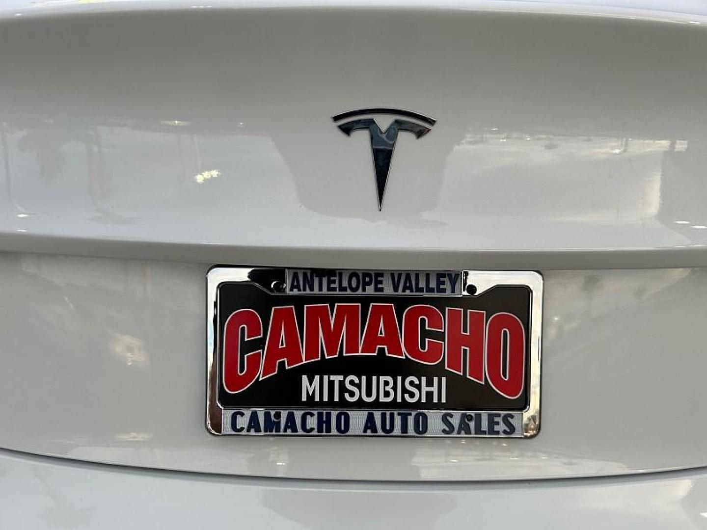 2022 WHITE Tesla Model 3 (5YJ3E1EA3NF) with an AC Electric Motor engine, Single-Speed Fixed Gear transmission, located at 412 Auto Vista Drive, Palmdale, CA, 93551, (661) 945-0620, 34.592636, -118.136681 - Photo#11