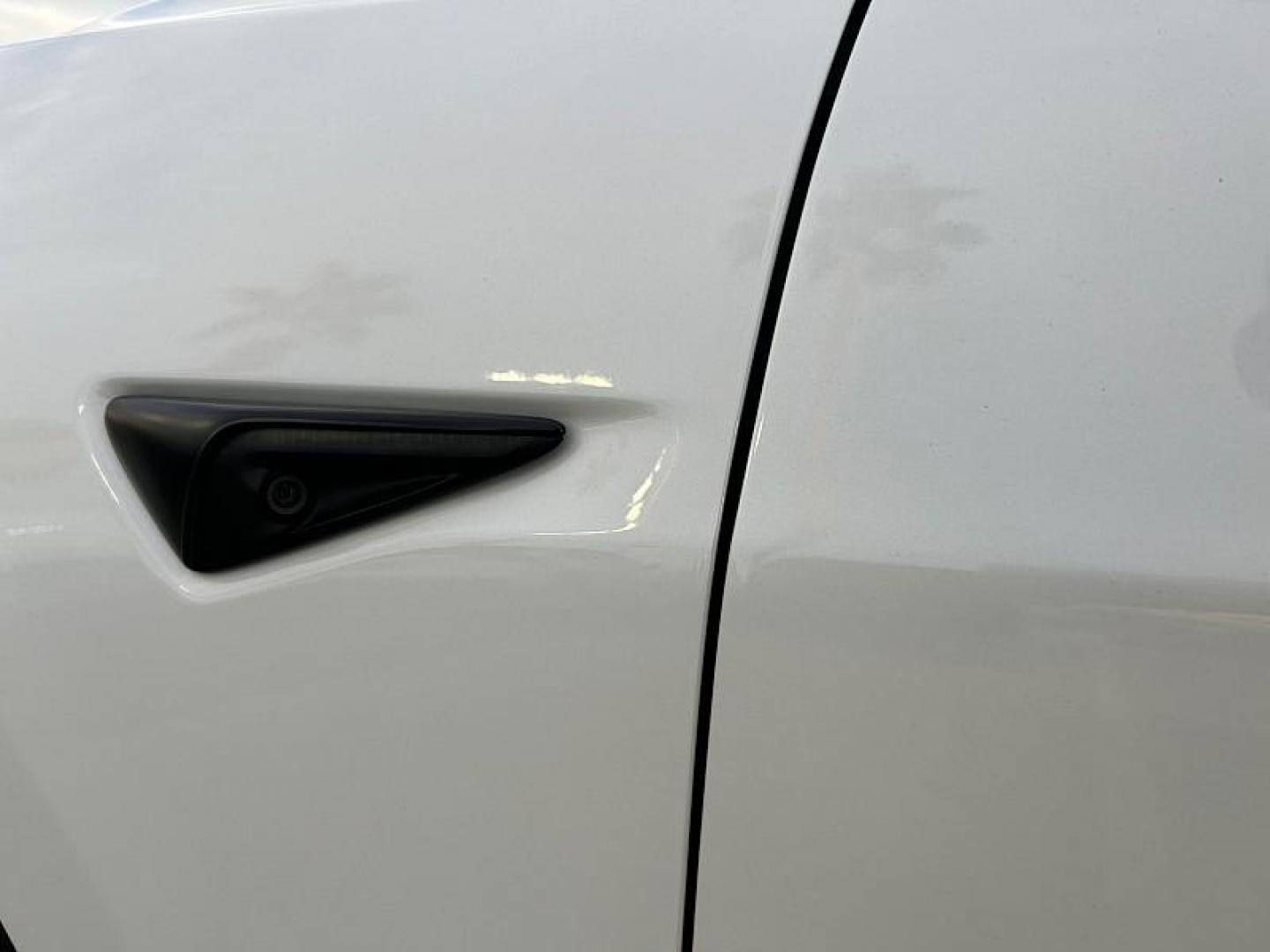 2022 WHITE Tesla Model 3 (5YJ3E1EA3NF) with an AC Electric Motor engine, Single-Speed Fixed Gear transmission, located at 412 Auto Vista Drive, Palmdale, CA, 93551, (661) 945-0620, 34.592636, -118.136681 - Photo#14