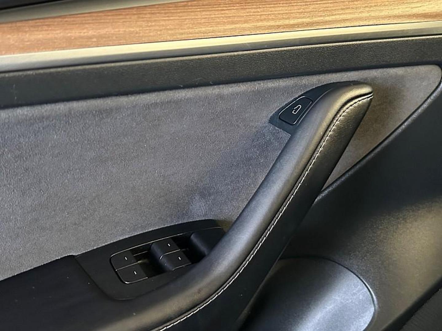 2022 WHITE Tesla Model 3 (5YJ3E1EA3NF) with an AC Electric Motor engine, Single-Speed Fixed Gear transmission, located at 412 Auto Vista Drive, Palmdale, CA, 93551, (661) 945-0620, 34.592636, -118.136681 - Photo#22