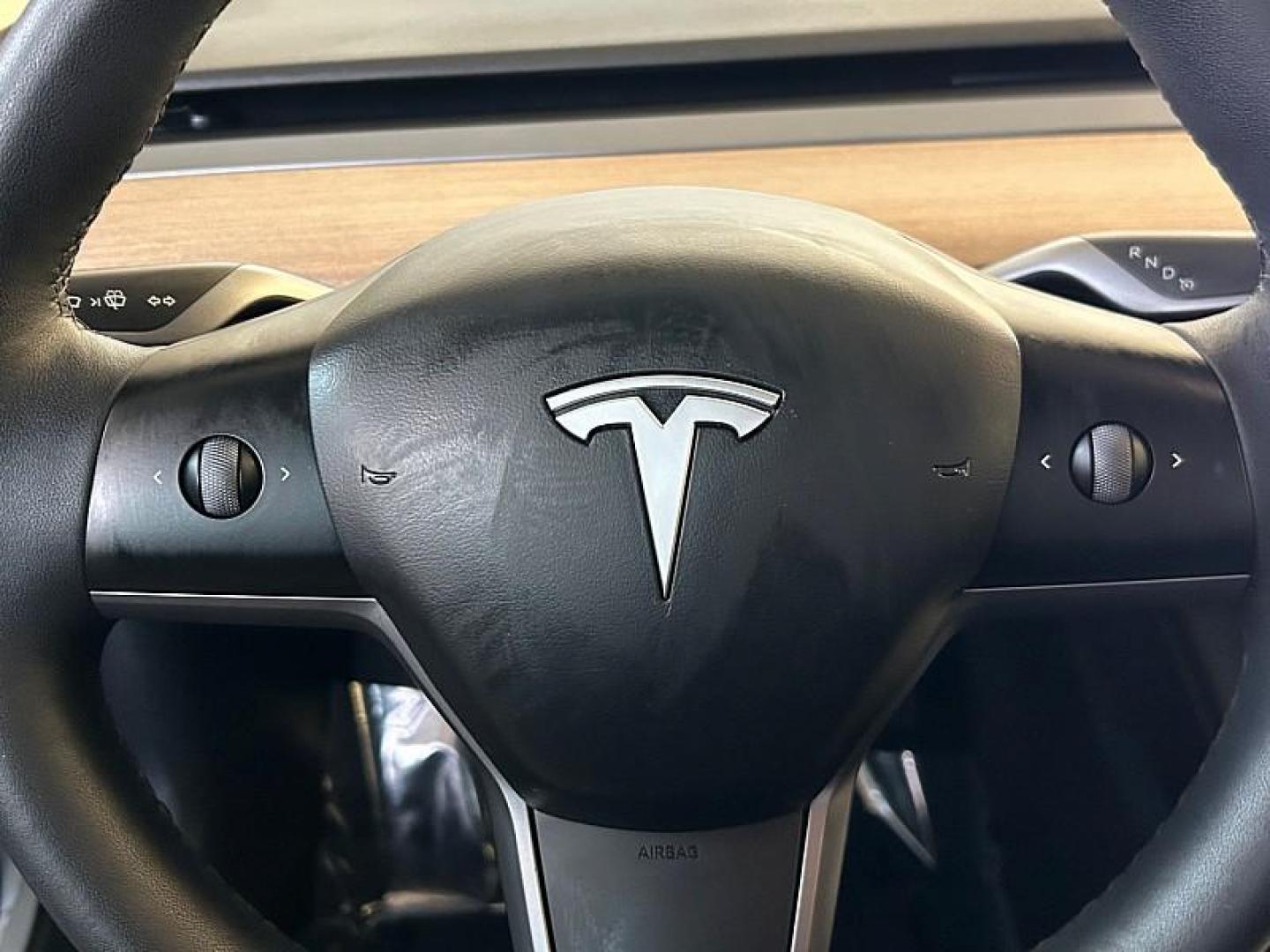 2022 WHITE Tesla Model 3 (5YJ3E1EA3NF) with an AC Electric Motor engine, Single-Speed Fixed Gear transmission, located at 412 Auto Vista Drive, Palmdale, CA, 93551, (661) 945-0620, 34.592636, -118.136681 - Photo#24