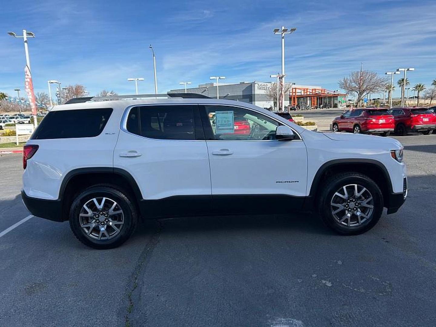 2023 WHITE GMC Acadia (1GKKNML47PZ) with an V6 3.6 Liter engine, Automatic 9-Spd transmission, located at 412 Auto Vista Drive, Palmdale, CA, 93551, (661) 945-0620, 34.592636, -118.136681 - Photo#12