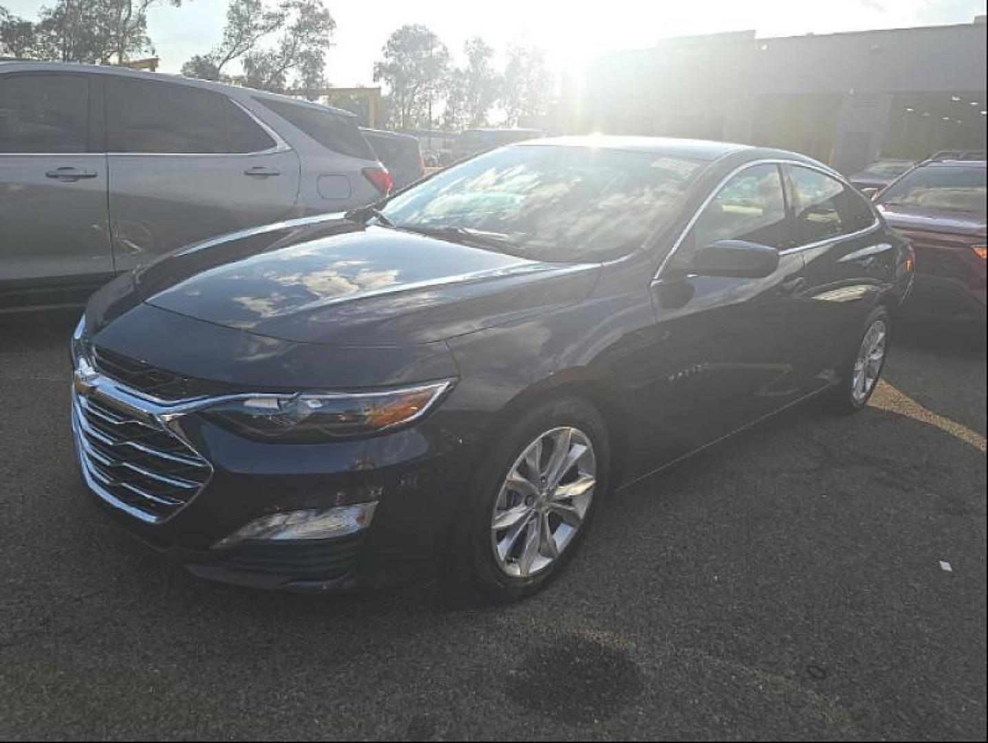 2023 GRAY Chevrolet Malibu (1G1ZD5ST2PF) with an 4-Cyl Turbo 1.5 Liter engine, Automatic CVT transmission, located at 412 Auto Vista Drive, Palmdale, CA, 93551, (661) 945-0620, 34.592636, -118.136681 - Photo#0
