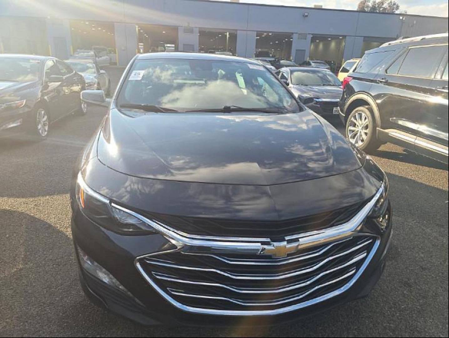 2023 GRAY Chevrolet Malibu (1G1ZD5ST2PF) with an 4-Cyl Turbo 1.5 Liter engine, Automatic CVT transmission, located at 412 Auto Vista Drive, Palmdale, CA, 93551, (661) 945-0620, 34.592636, -118.136681 - Photo#1