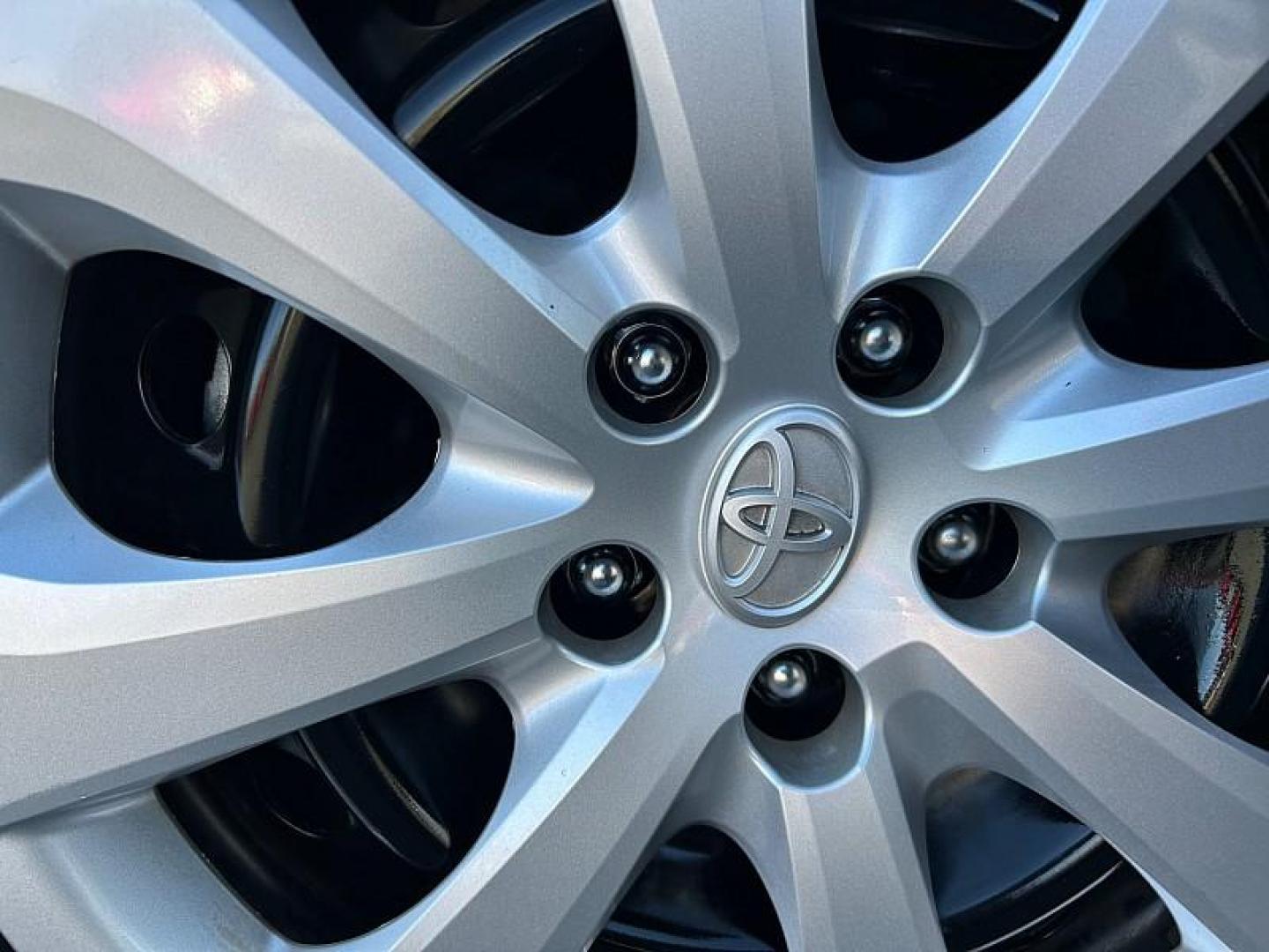 2024 GRAY Toyota Corolla (5YFB4MDEXRP) with an 4-Cyl 2.0 Liter engine, Automatic transmission, located at 412 Auto Vista Drive, Palmdale, CA, 93551, (661) 945-0620, 34.592636, -118.136681 - Photo#11