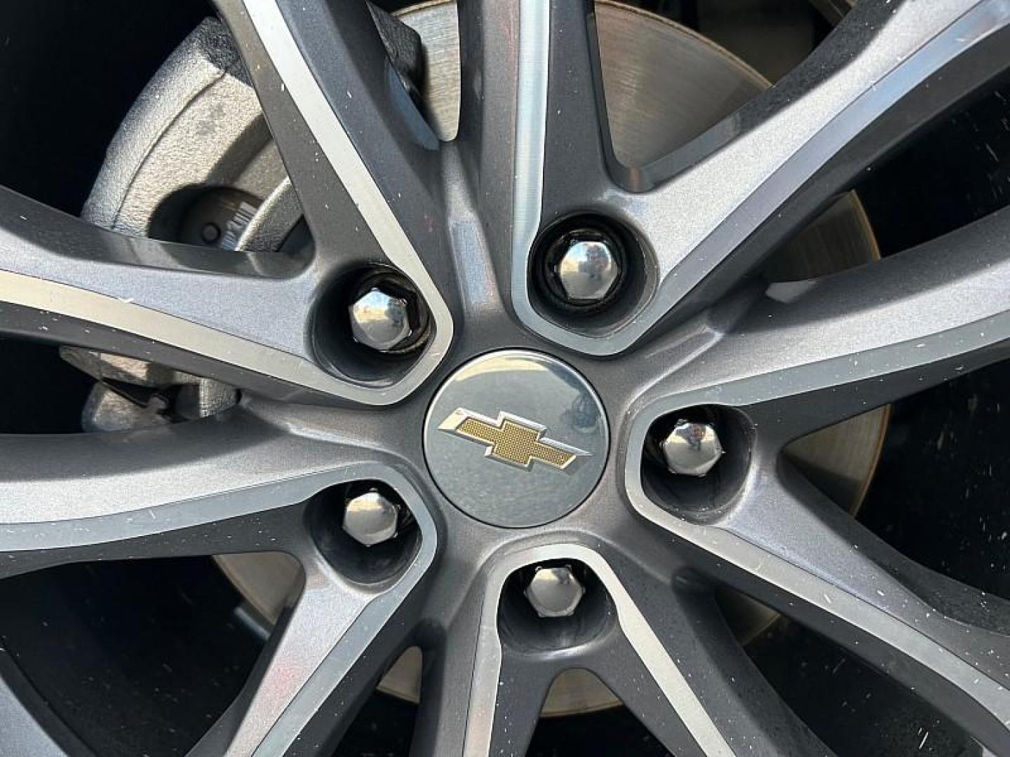 2024 WHITE Chevrolet Malibu (1G1ZE5ST2RF) with an 4-Cyl Turbo 1.5 Liter engine, Automatic CVT transmission, located at 412 Auto Vista Drive, Palmdale, CA, 93551, (661) 945-0620, 34.592636, -118.136681 - Photo#15