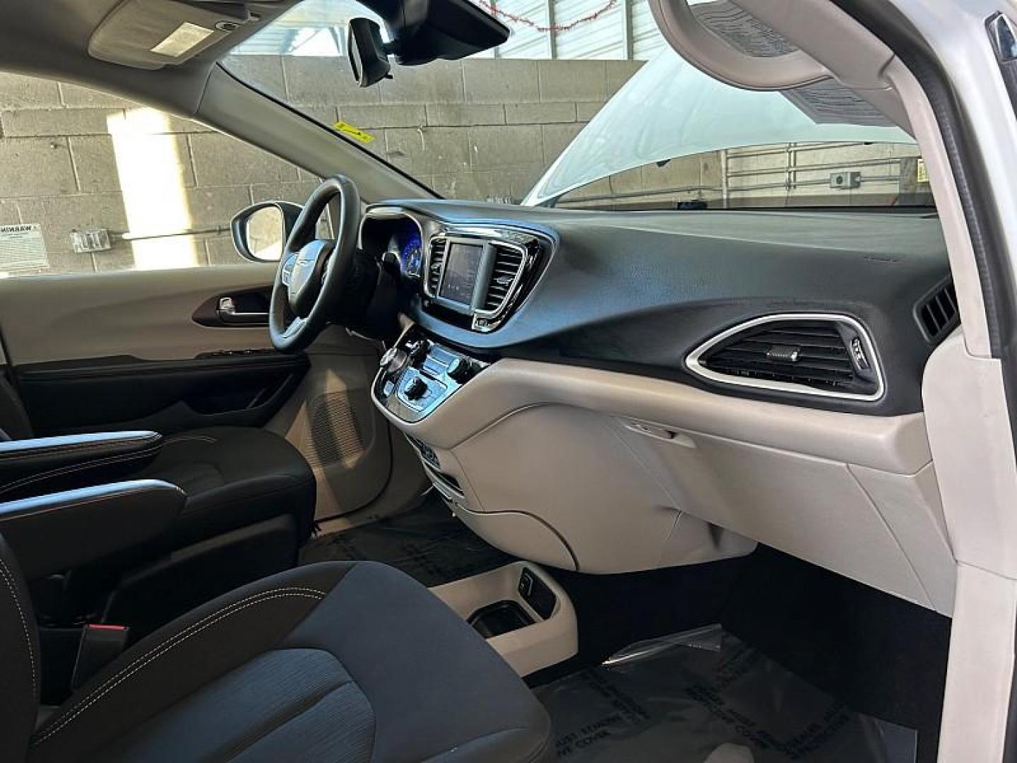 2023 Chrysler Voyager (2C4RC1CG7PR) with an V6 3.6 Liter engine, Automatic 9-Spd transmission, located at 412 Auto Vista Drive, Palmdale, CA, 93551, (661) 945-0620, 34.592636, -118.136681 - Photo#26