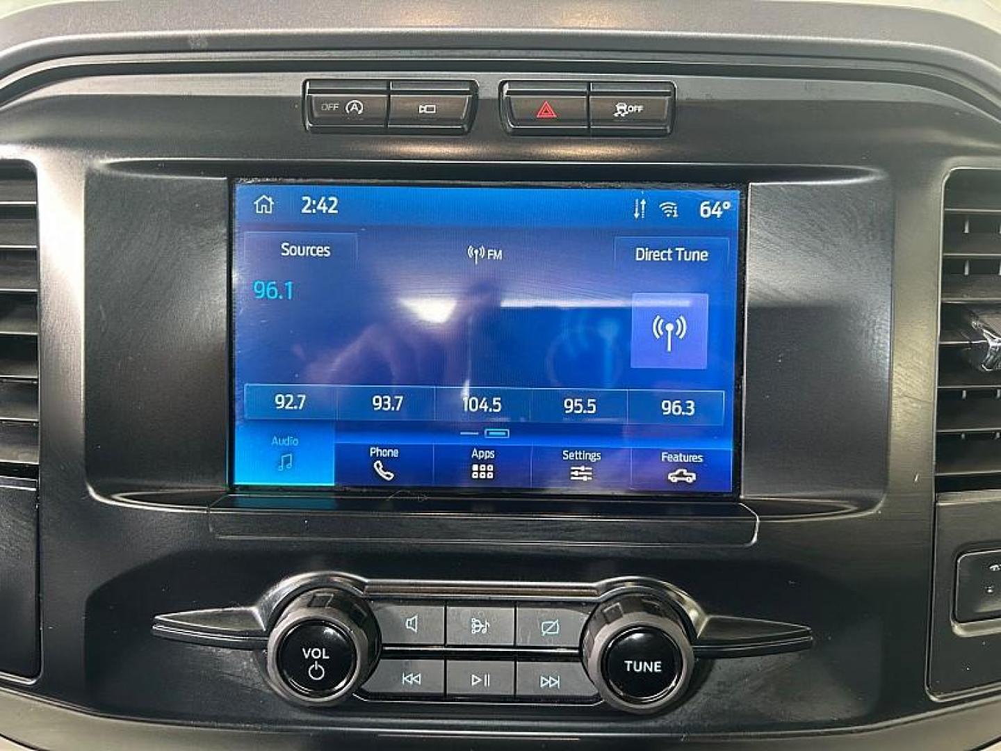 2023 SILVER Ford F-150 2WD (1FTEW1C8XPK) with an 6-Cyl 3.5 Liter engine, Automatic 10-Spd transmission, located at 412 Auto Vista Drive, Palmdale, CA, 93551, (661) 945-0620, 34.592636, -118.136681 - Photo#22