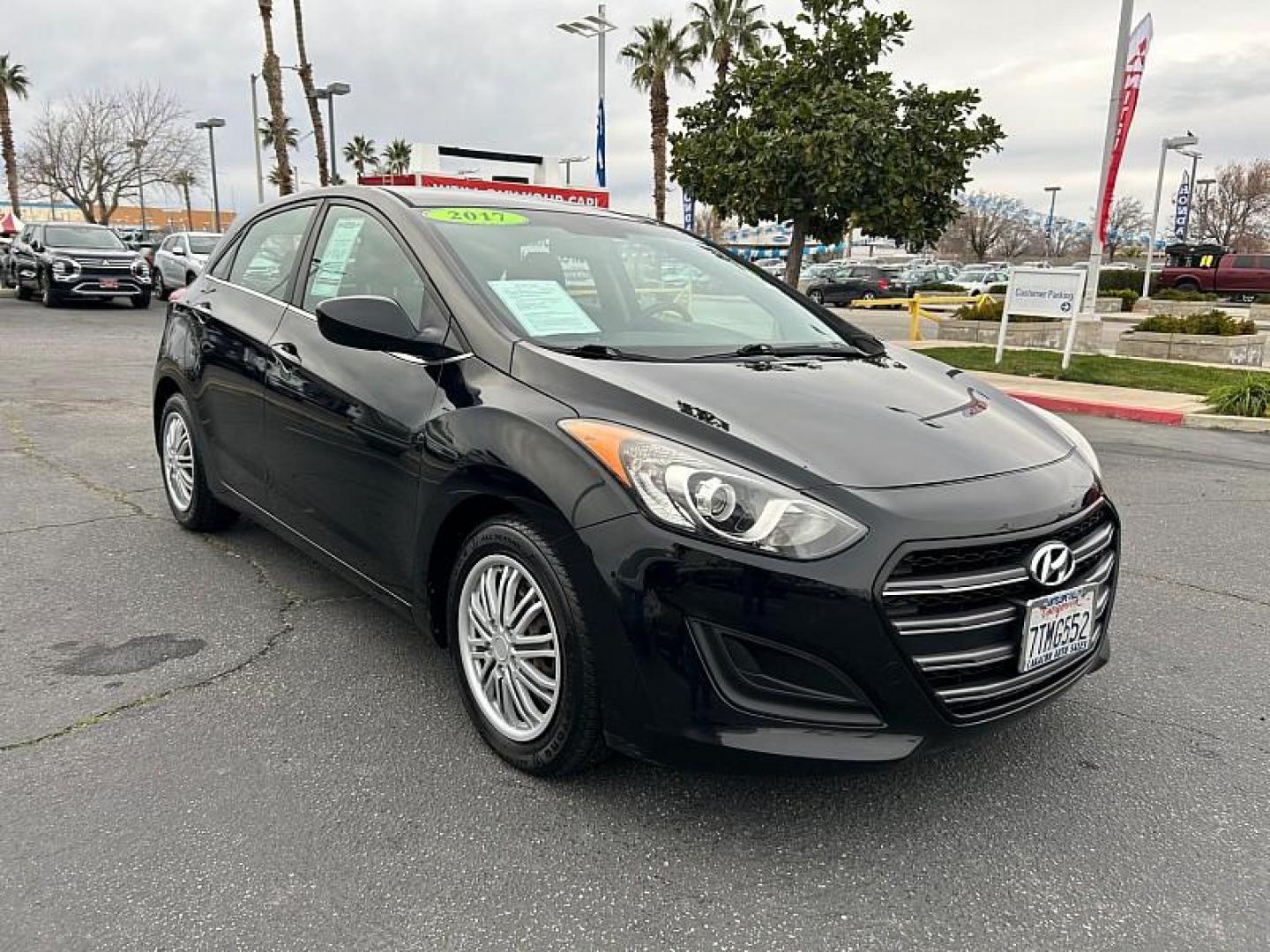 2017 BLACK Hyundai Elantra GT (KMHD35LHXHU) with an 4-Cyl 2.0 Liter engine, Auto 6-Spd Shiftronic transmission, located at 412 Auto Vista Drive, Palmdale, CA, 93551, (661) 945-0620, 34.592636, -118.136681 - Photo#0
