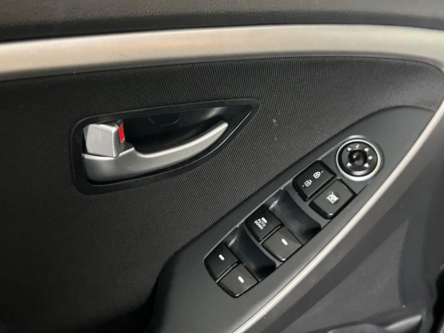 2017 BLACK Hyundai Elantra GT (KMHD35LHXHU) with an 4-Cyl 2.0 Liter engine, Auto 6-Spd Shiftronic transmission, located at 412 Auto Vista Drive, Palmdale, CA, 93551, (661) 945-0620, 34.592636, -118.136681 - Photo#29