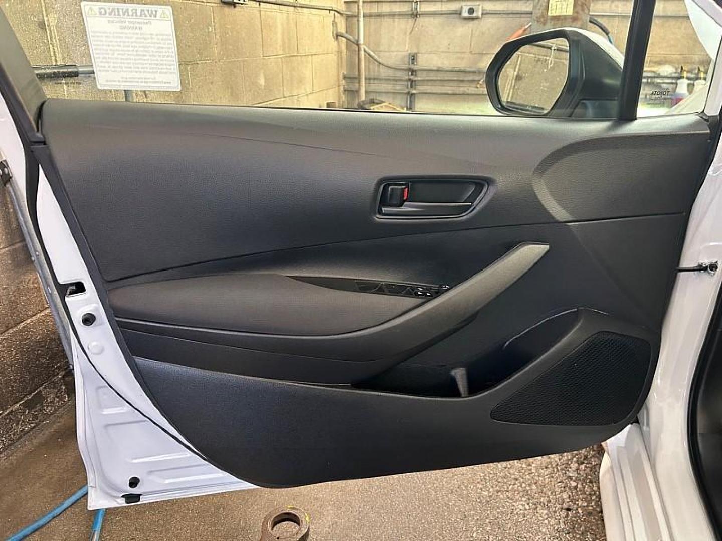 2024 WHITE Toyota Corolla (5YFB4MDEXRP) with an 4-Cyl Hybrid 1.8 Liter engine, Automatic CVT transmission, located at 412 Auto Vista Drive, Palmdale, CA, 93551, (661) 945-0620, 34.592636, -118.136681 - Photo#15