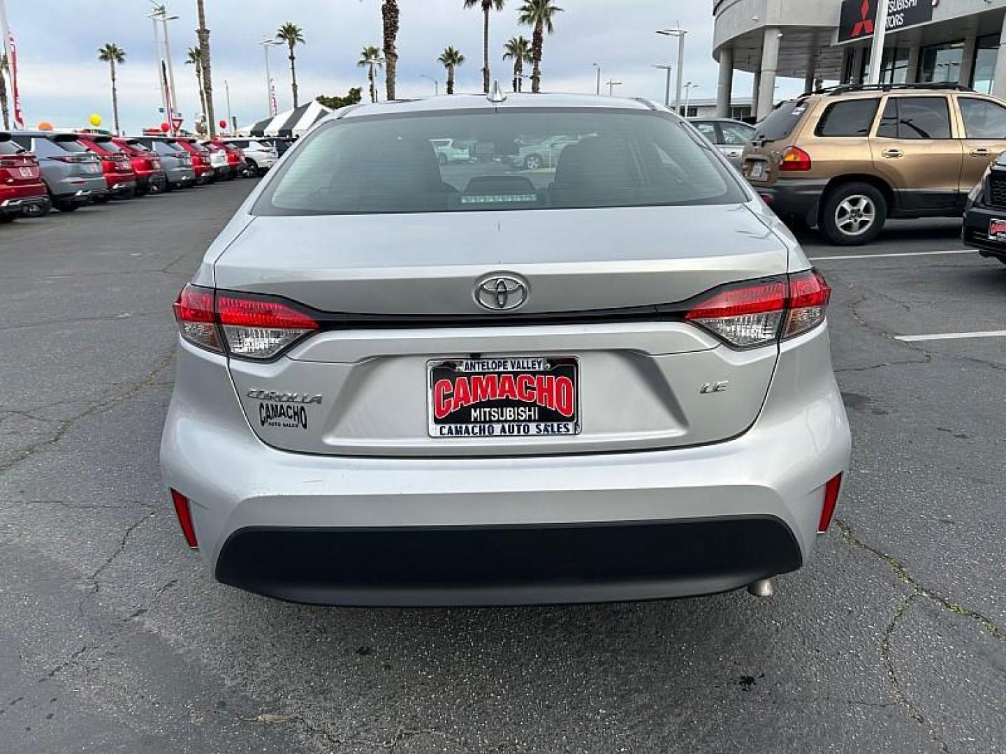 2024 GRAY Toyota Corolla (5YFB4MDE6RP) with an 4-Cyl Hybrid 1.8 Liter engine, Automatic CVT transmission, located at 412 Auto Vista Drive, Palmdale, CA, 93551, (661) 945-0620, 34.592636, -118.136681 - Photo#3