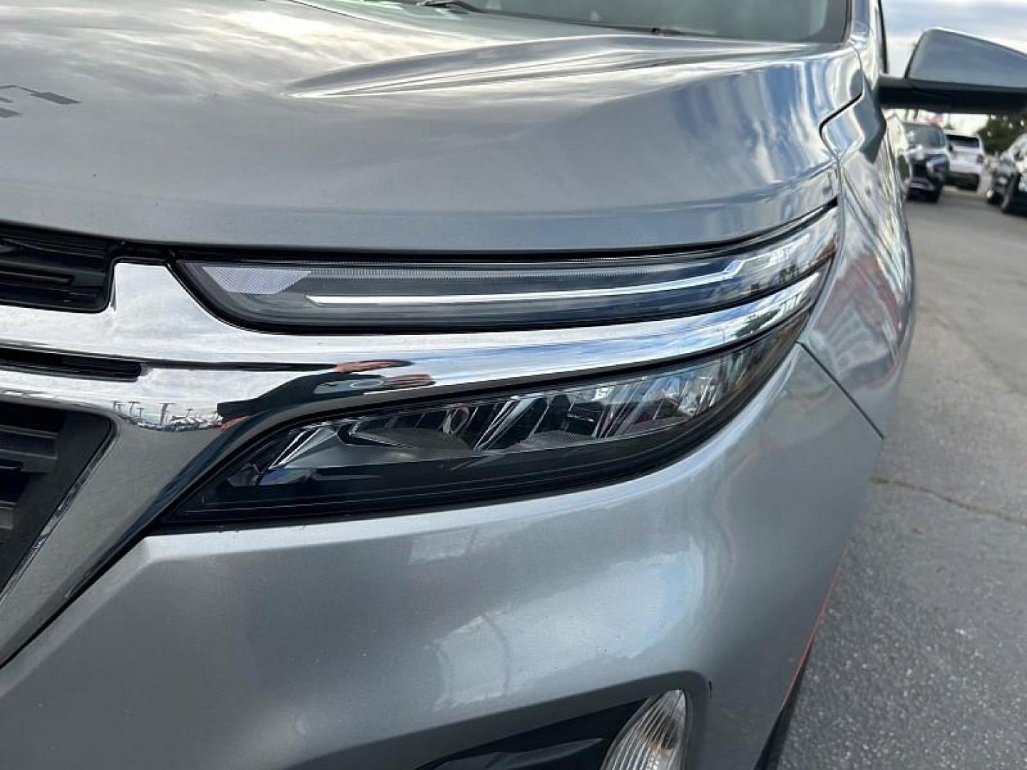 2024 SILVER Chevrolet Equinox (3GNAXUEGXRL) with an 4-Cyl Turbo 1.5 Liter engine, Automatic 6-Spd w/Overdrive transmission, located at 412 Auto Vista Drive, Palmdale, CA, 93551, (661) 945-0620, 34.592636, -118.136681 - Photo#13