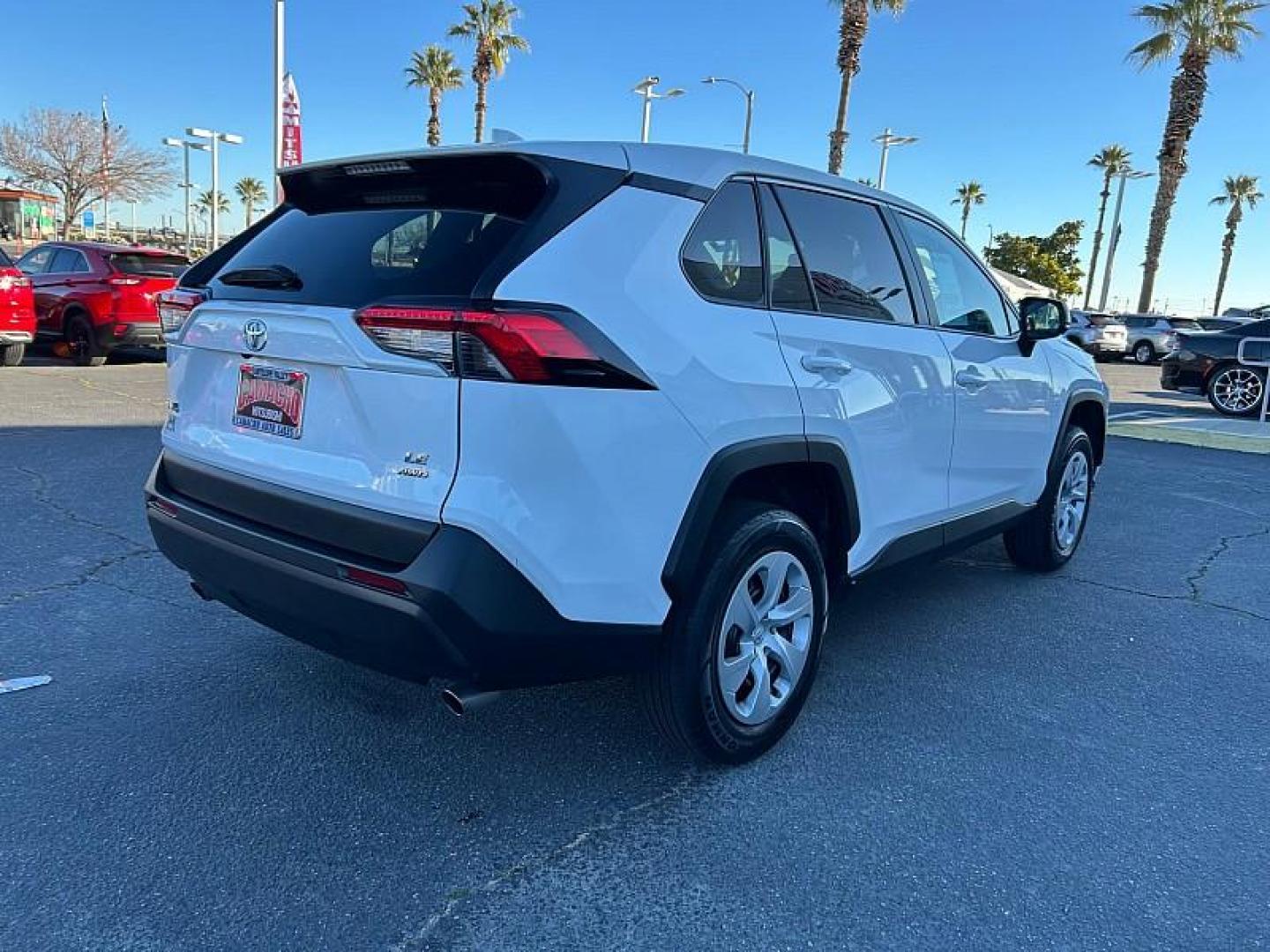 2024 WHITE Toyota RAV4 (2T3F1RFV8RC) with an 4-Cyl 2.5 Liter engine, Automatic 8-Spd w/Direct transmission, located at 412 Auto Vista Drive, Palmdale, CA, 93551, (661) 945-0620, 34.592636, -118.136681 - Photo#9