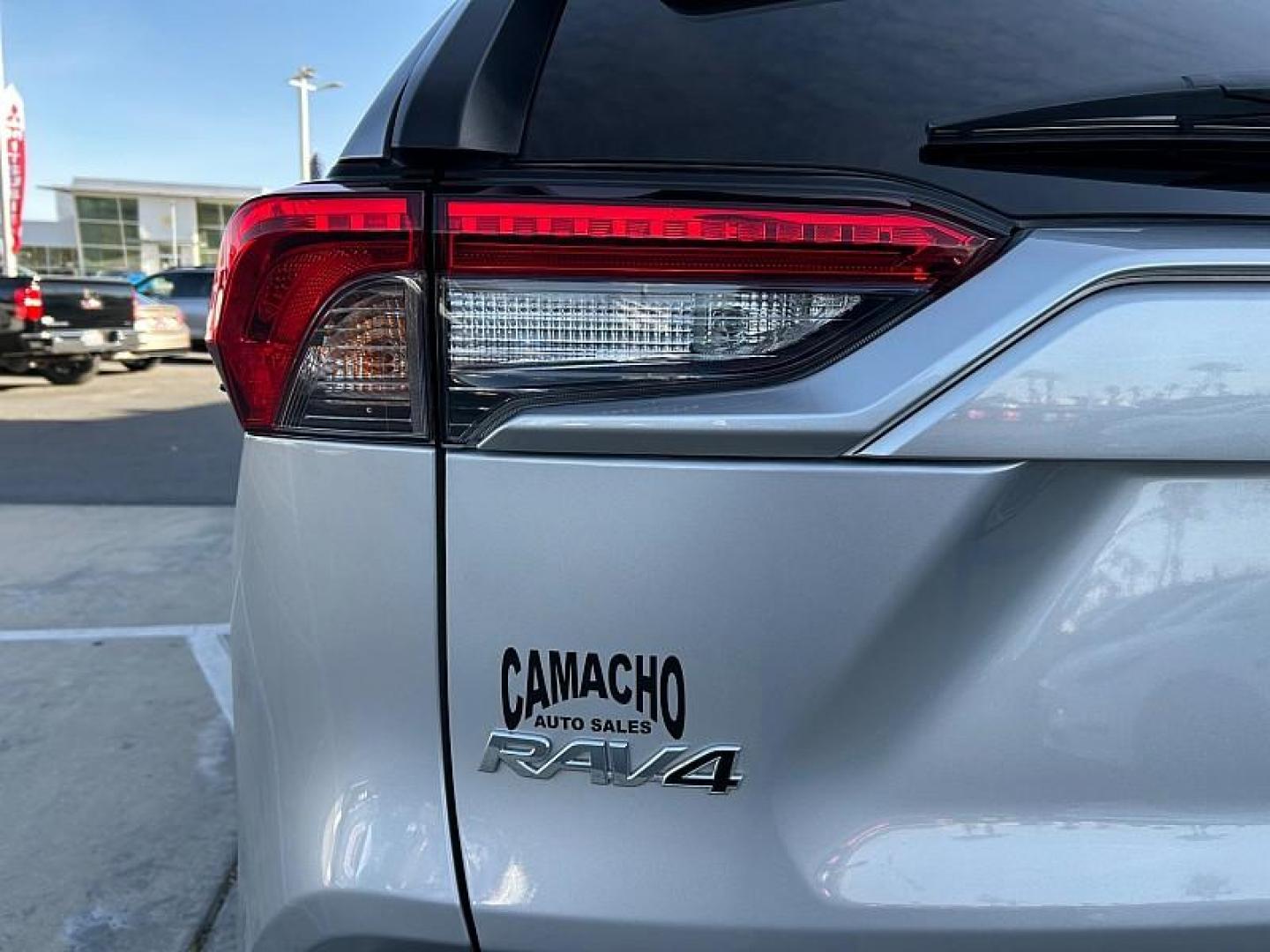 2024 SILVER Toyota RAV4 (2T3F1RFV4RW) with an 4-Cyl 2.5 Liter engine, Automatic 8-Spd w/Direct transmission, located at 412 Auto Vista Drive, Palmdale, CA, 93551, (661) 945-0620, 34.592636, -118.136681 - Photo#16