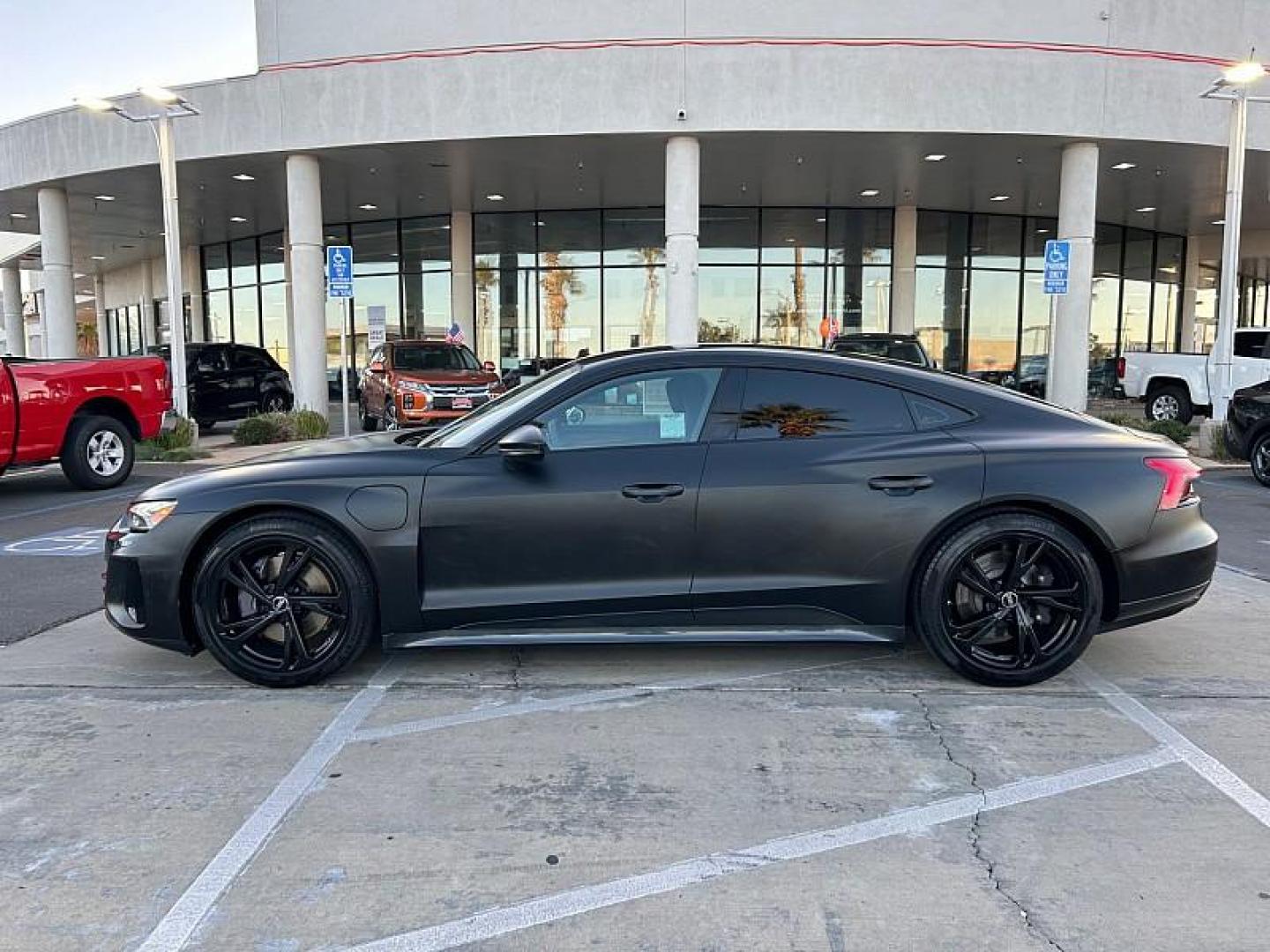 2022 BLACK Audi e-tron GT (WAUFJBFW6N7) with an Dual AC Electric Motors engine, Single-Speed Fixed Gear transmission, located at 412 Auto Vista Drive, Palmdale, CA, 93551, (661) 945-0620, 34.592636, -118.136681 - Photo#8