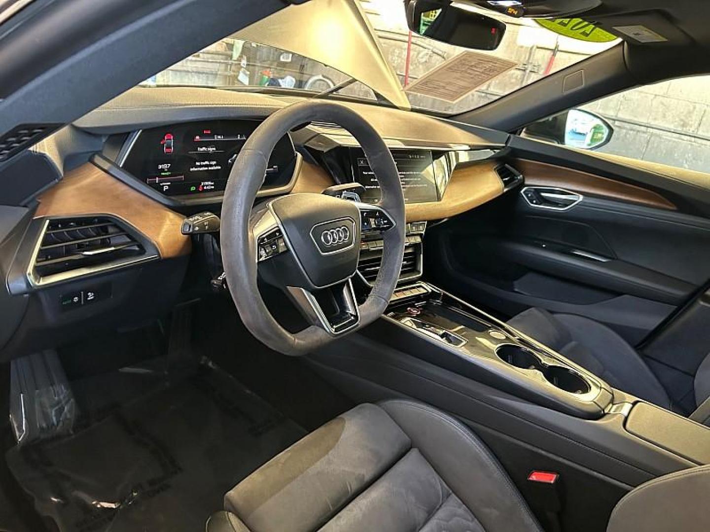 2022 BLACK Audi e-tron GT (WAUFJBFW6N7) with an Dual AC Electric Motors engine, Single-Speed Fixed Gear transmission, located at 412 Auto Vista Drive, Palmdale, CA, 93551, (661) 945-0620, 34.592636, -118.136681 - Photo#17
