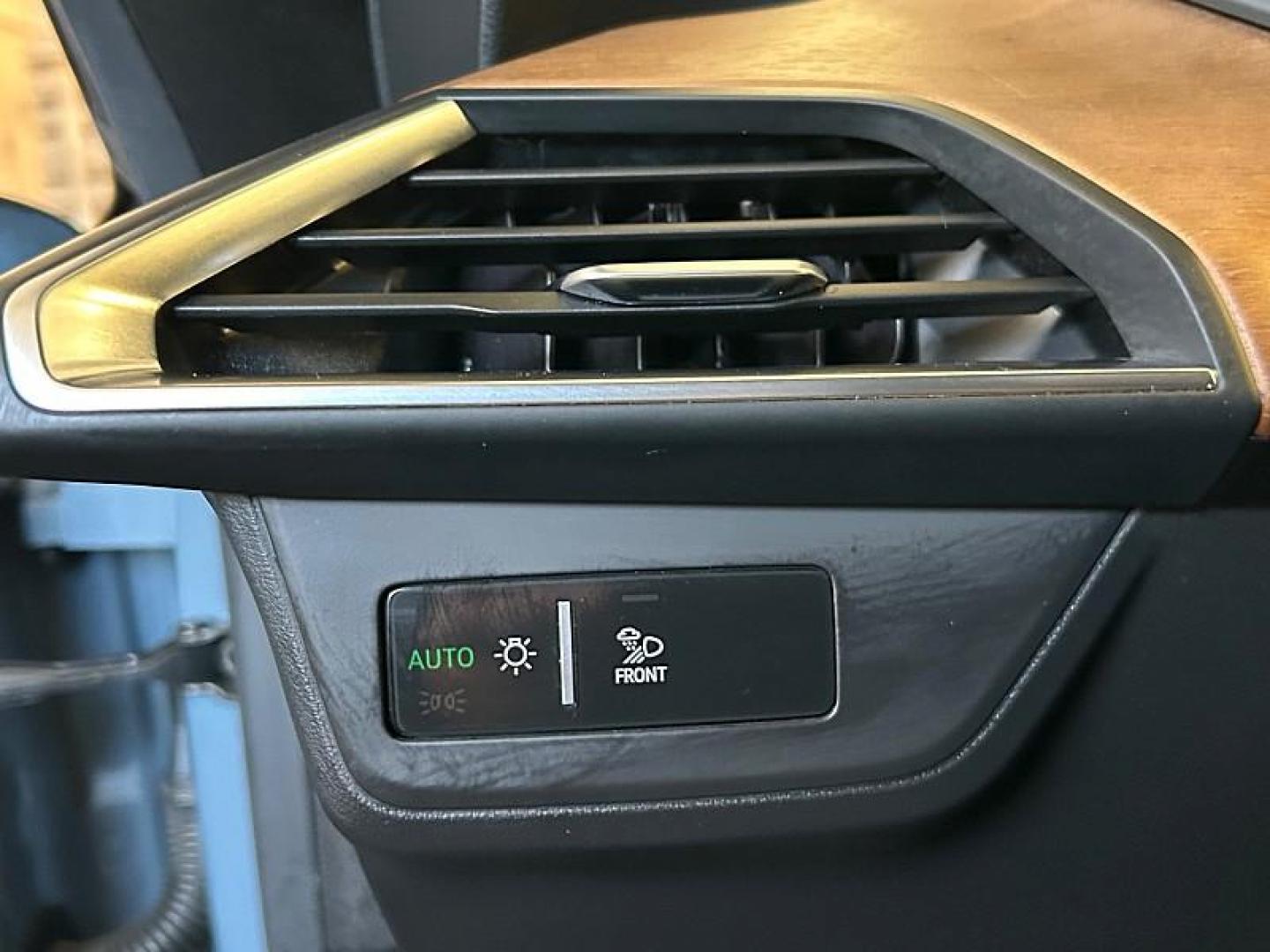 2022 BLACK Audi e-tron GT (WAUFJBFW6N7) with an Dual AC Electric Motors engine, Single-Speed Fixed Gear transmission, located at 412 Auto Vista Drive, Palmdale, CA, 93551, (661) 945-0620, 34.592636, -118.136681 - Photo#24