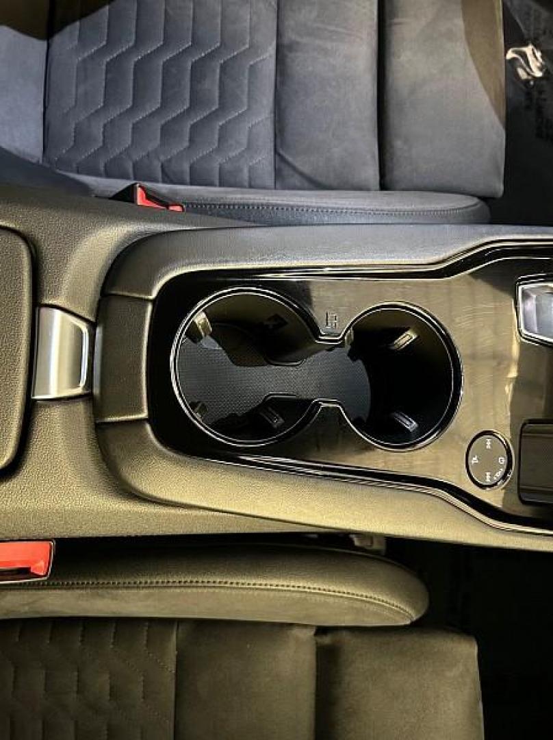 2022 BLACK Audi e-tron GT (WAUFJBFW6N7) with an Dual AC Electric Motors engine, Single-Speed Fixed Gear transmission, located at 412 Auto Vista Drive, Palmdale, CA, 93551, (661) 945-0620, 34.592636, -118.136681 - Photo#27