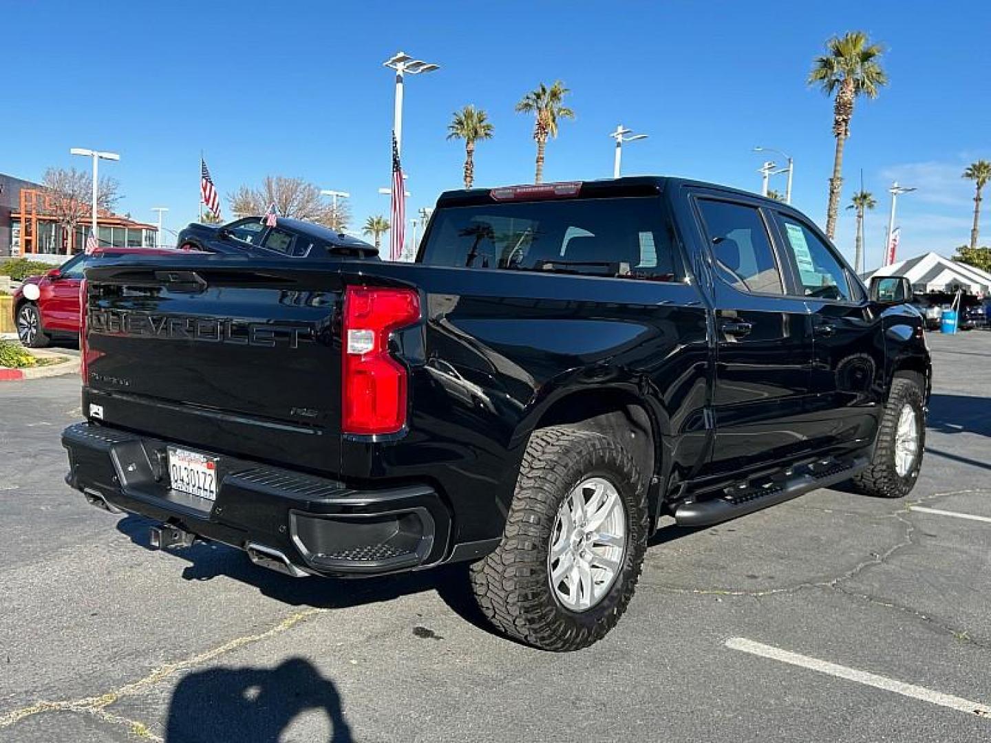 2020 BLACK Chevrolet Silverado 1500 4WD (3GCUYEED0LG) with an 8-Cyl 5.3 Liter engine, Automatic transmission, located at 412 Auto Vista Drive, Palmdale, CA, 93551, (661) 945-0620, 34.592636, -118.136681 - Photo#10