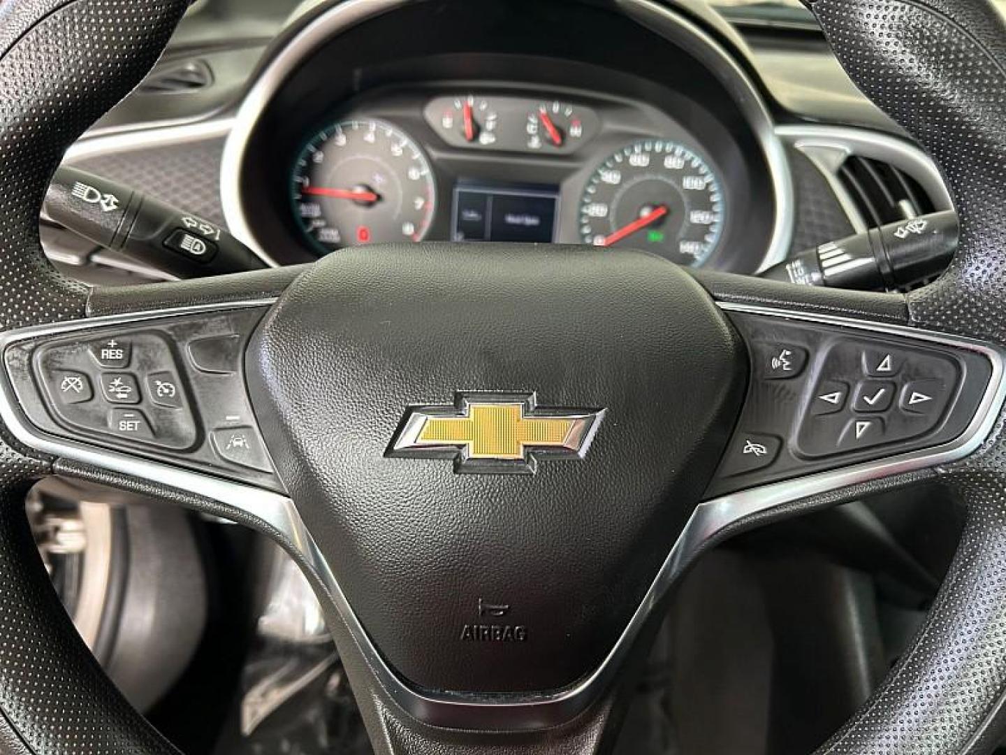 2024 GRAY Chevrolet Malibu (1G1ZD5ST9RF) with an 4-Cyl Turbo 1.5 Liter engine, Automatic CVT transmission, located at 412 Auto Vista Drive, Palmdale, CA, 93551, (661) 945-0620, 34.592636, -118.136681 - Photo#21