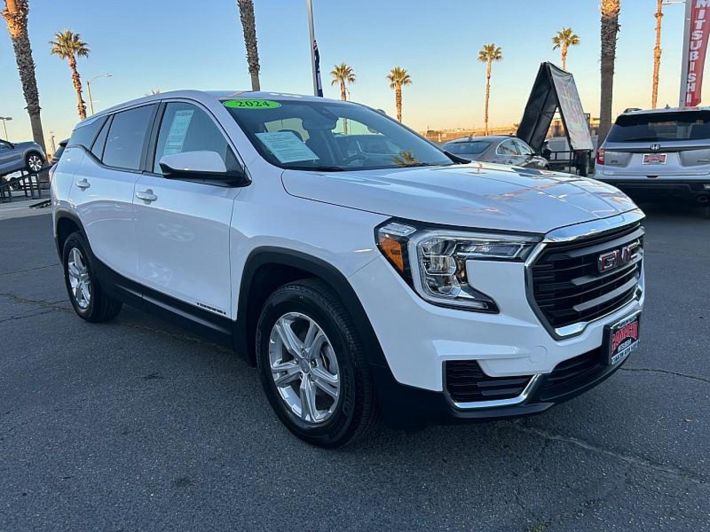 2024 WHITE GMC Terrain (3GKALMEG0RL) with an 4-Cyl Turbo 1.5 Liter engine, Automatic 9-Spd transmission, located at 412 Auto Vista Drive, Palmdale, CA, 93551, (661) 945-0620, 34.592636, -118.136681 - Photo#33