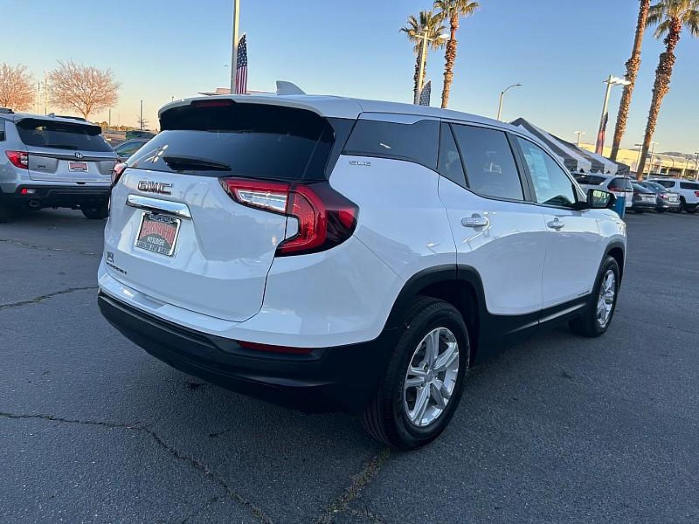 2024 WHITE GMC Terrain (3GKALMEG0RL) with an 4-Cyl Turbo 1.5 Liter engine, Automatic 9-Spd transmission, located at 412 Auto Vista Drive, Palmdale, CA, 93551, (661) 945-0620, 34.592636, -118.136681 - Photo#39