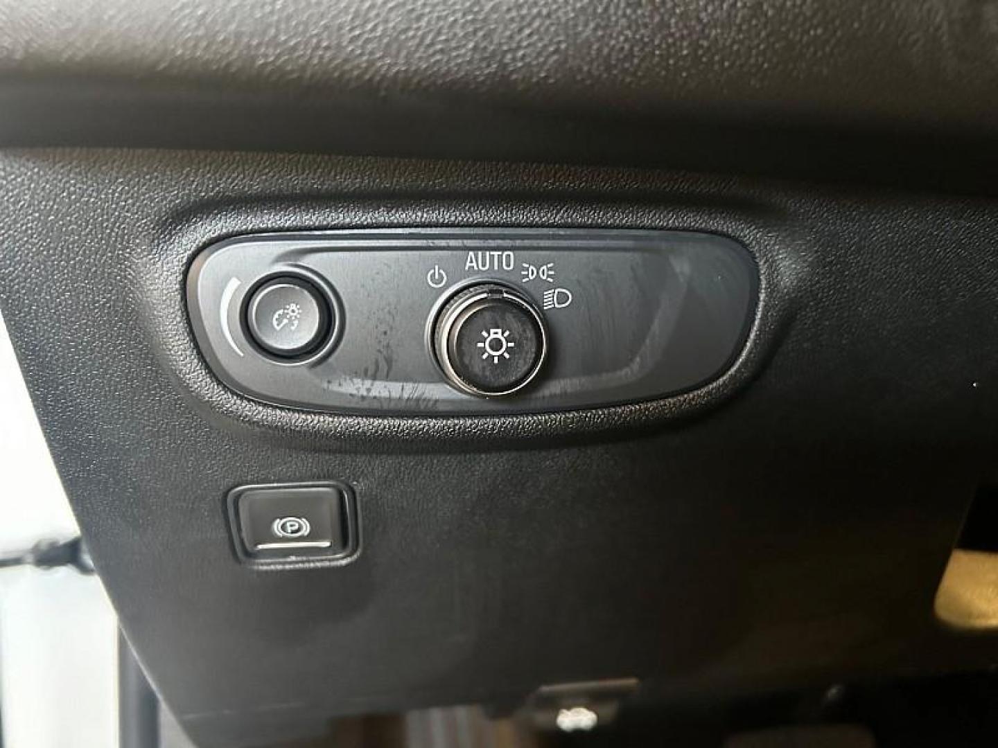 2024 WHITE GMC Terrain (3GKALMEG0RL) with an 4-Cyl Turbo 1.5 Liter engine, Automatic 9-Spd transmission, located at 412 Auto Vista Drive, Palmdale, CA, 93551, (661) 945-0620, 34.592636, -118.136681 - Photo#58