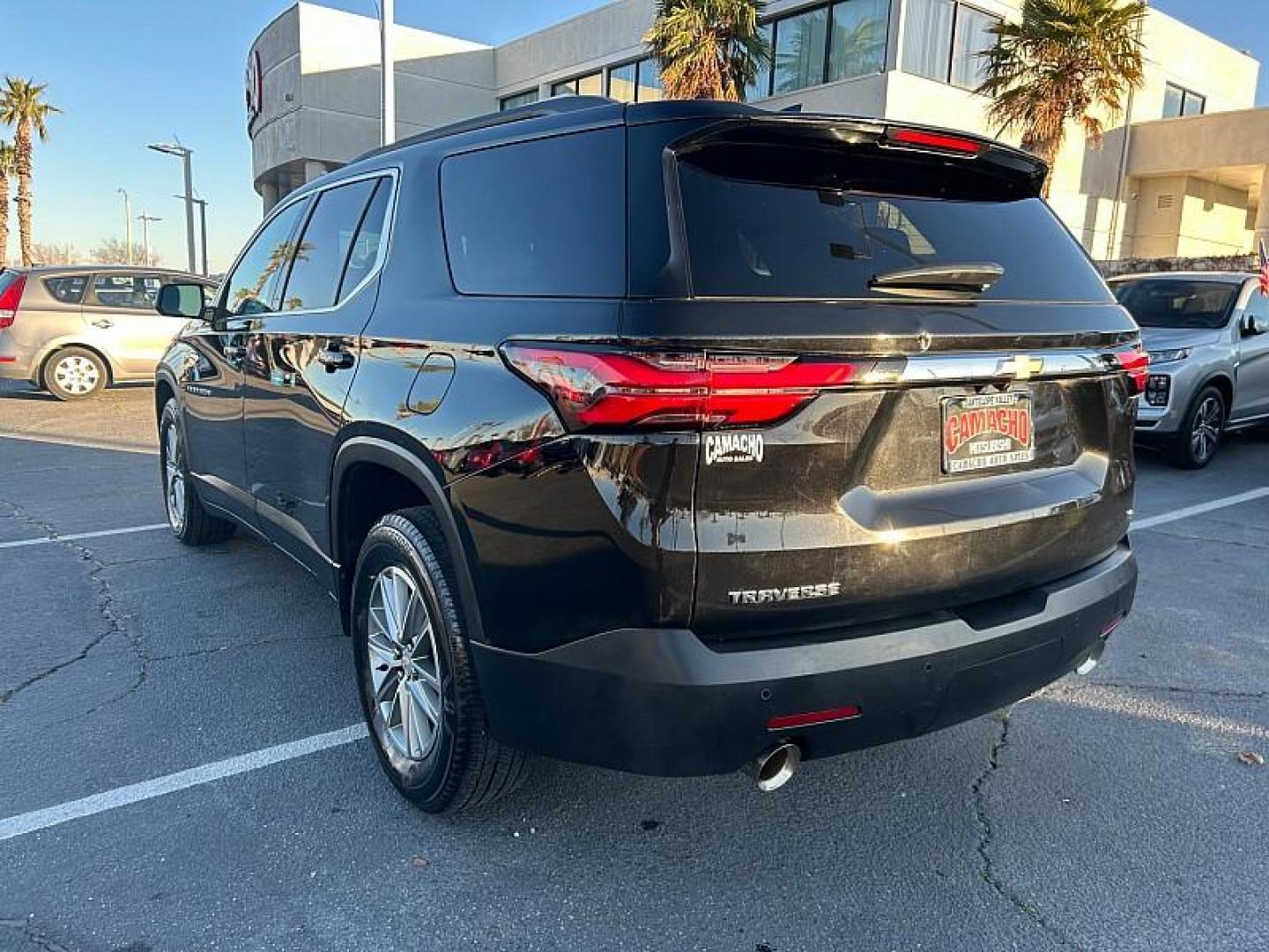 2023 BLACK Chevrolet Traverse (1GNERGKW7PJ) with an V6 3.6 Liter engine, Automatic 9-Spd transmission, located at 412 Auto Vista Drive, Palmdale, CA, 93551, (661) 945-0620, 34.592636, -118.136681 - Photo#5
