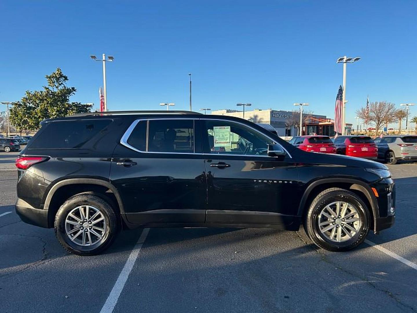 2023 BLACK Chevrolet Traverse (1GNERGKW7PJ) with an V6 3.6 Liter engine, Automatic 9-Spd transmission, located at 412 Auto Vista Drive, Palmdale, CA, 93551, (661) 945-0620, 34.592636, -118.136681 - Photo#6