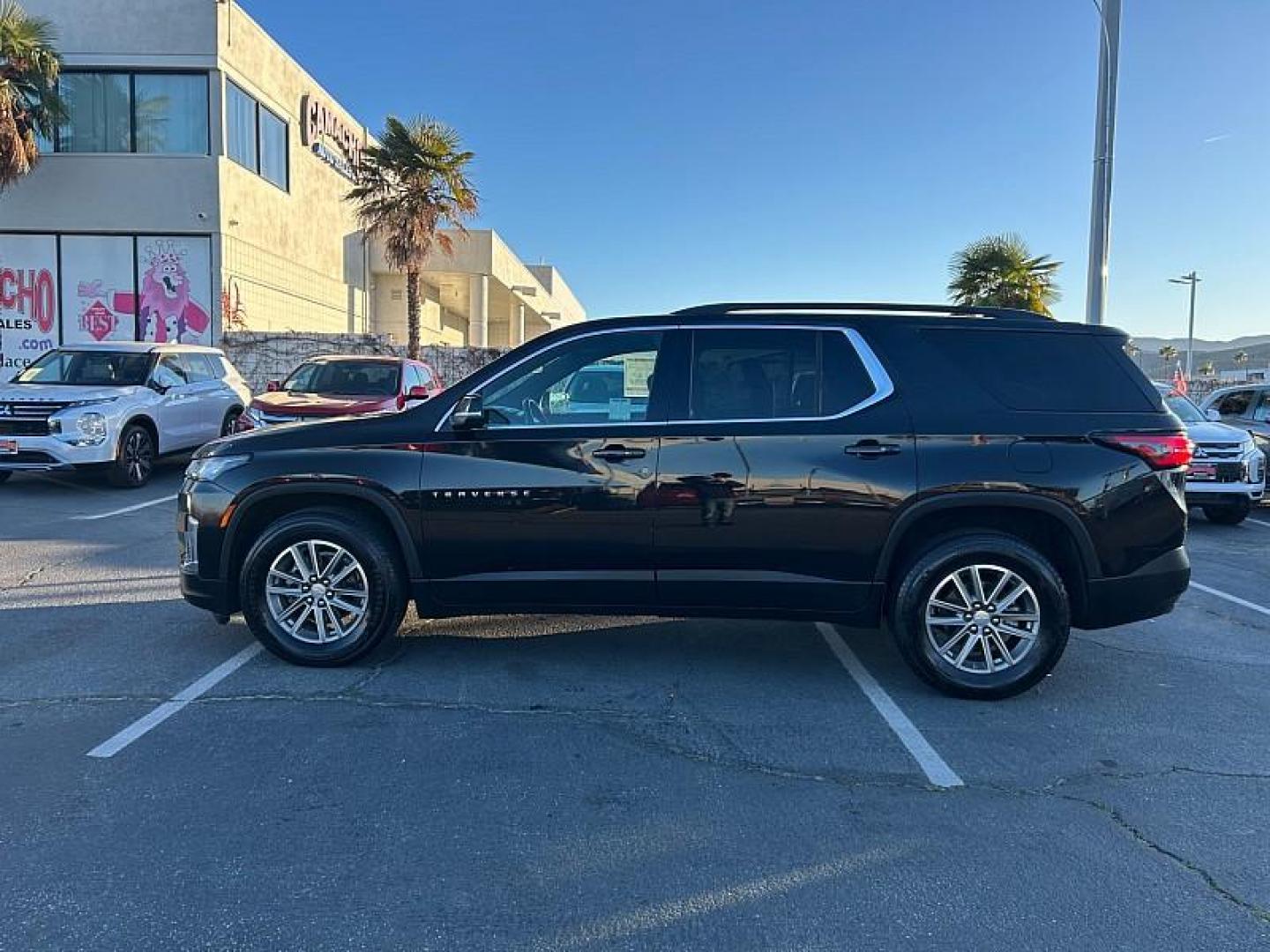 2023 BLACK Chevrolet Traverse (1GNERGKW7PJ) with an V6 3.6 Liter engine, Automatic 9-Spd transmission, located at 412 Auto Vista Drive, Palmdale, CA, 93551, (661) 945-0620, 34.592636, -118.136681 - Photo#7