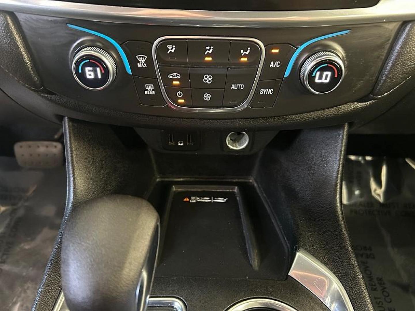 2023 BLACK Chevrolet Traverse (1GNERGKW7PJ) with an V6 3.6 Liter engine, Automatic 9-Spd transmission, located at 412 Auto Vista Drive, Palmdale, CA, 93551, (661) 945-0620, 34.592636, -118.136681 - Photo#22