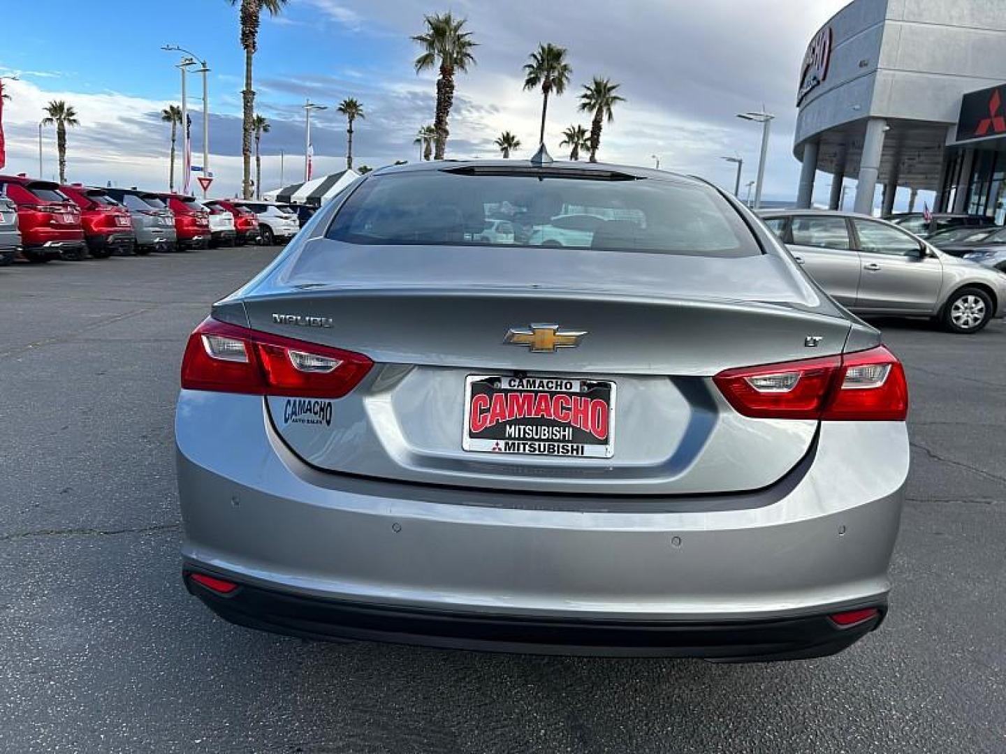 2024 GRAY Chevrolet Malibu (1G1ZD5ST8RF) with an 4-Cyl Turbo 1.5 Liter engine, Automatic CVT transmission, located at 412 Auto Vista Drive, Palmdale, CA, 93551, (661) 945-0620, 34.592636, -118.136681 - Photo#3