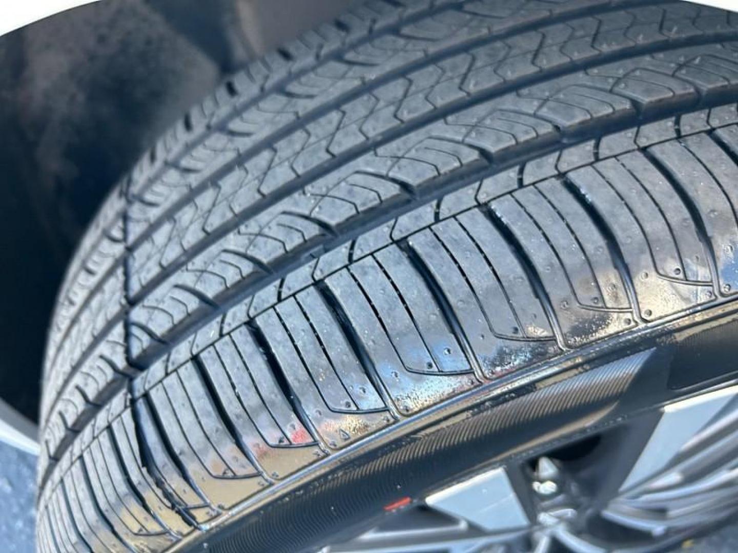 2024 SILVER Nissan Altima (1N4BL4DV4RN) with an 4-Cyl 2.5 Liter engine, Automatic Xtronic CVT transmission, located at 412 Auto Vista Drive, Palmdale, CA, 93551, (661) 945-0620, 34.592636, -118.136681 - Photo#24