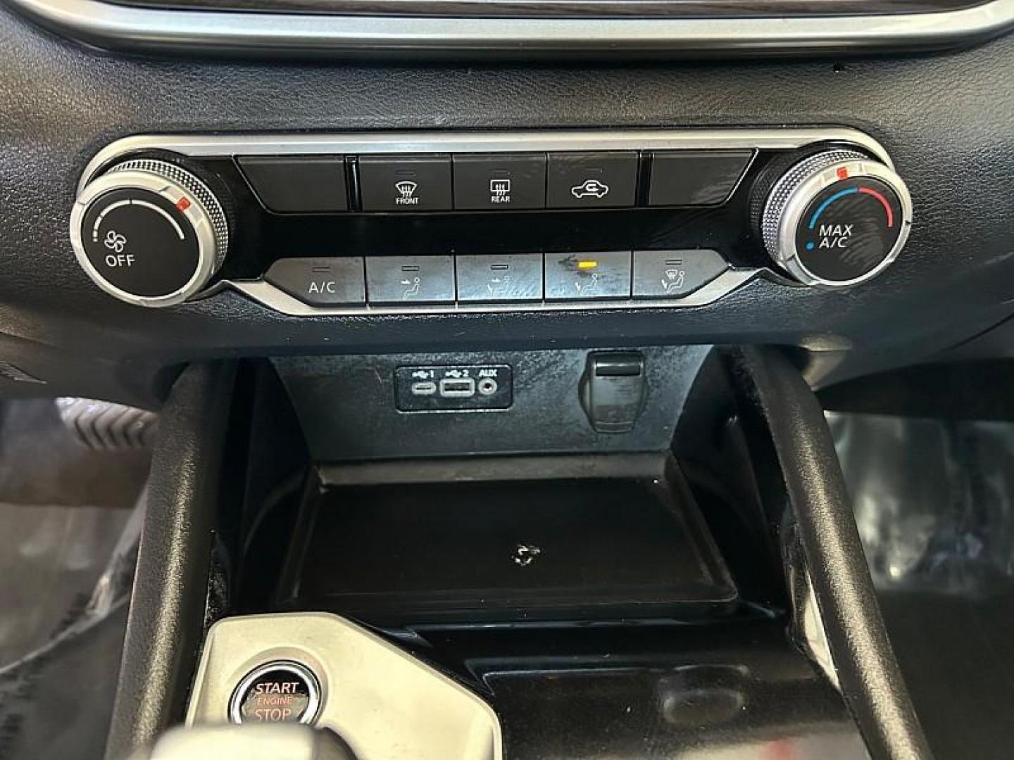 2024 SILVER Nissan Altima (1N4BL4DV4RN) with an 4-Cyl 2.5 Liter engine, Automatic Xtronic CVT transmission, located at 412 Auto Vista Drive, Palmdale, CA, 93551, (661) 945-0620, 34.592636, -118.136681 - Photo#35