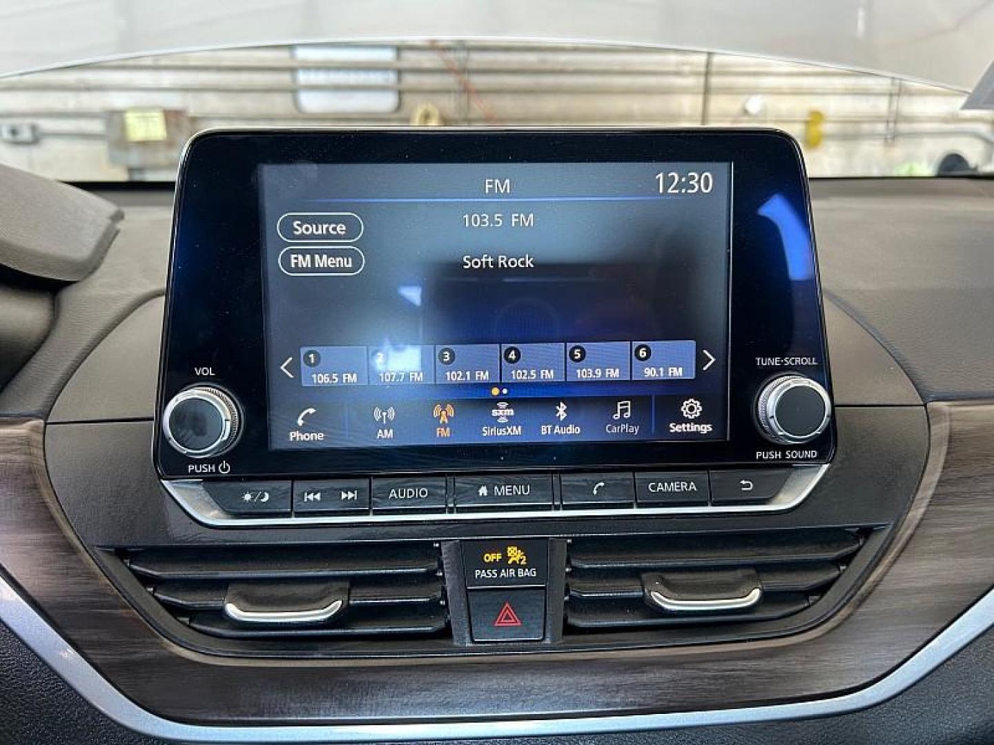 2024 SILVER Nissan Altima (1N4BL4DV4RN) with an 4-Cyl 2.5 Liter engine, Automatic Xtronic CVT transmission, located at 412 Auto Vista Drive, Palmdale, CA, 93551, (661) 945-0620, 34.592636, -118.136681 - Photo#36