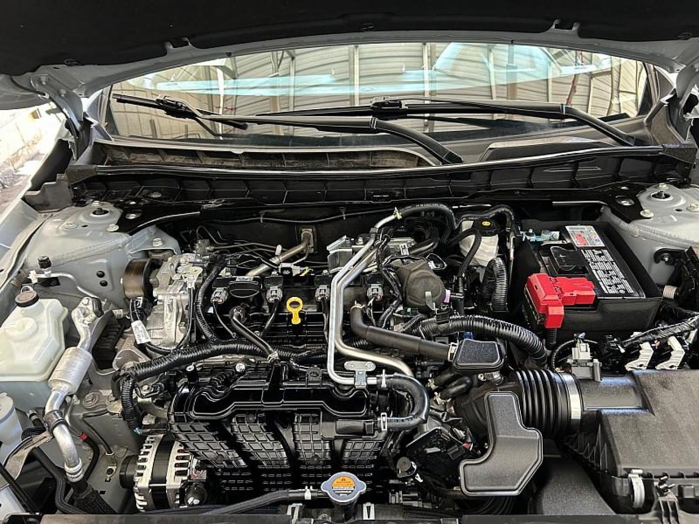 2024 SILVER Nissan Altima (1N4BL4DV4RN) with an 4-Cyl 2.5 Liter engine, Automatic Xtronic CVT transmission, located at 412 Auto Vista Drive, Palmdale, CA, 93551, (661) 945-0620, 34.592636, -118.136681 - Photo#41