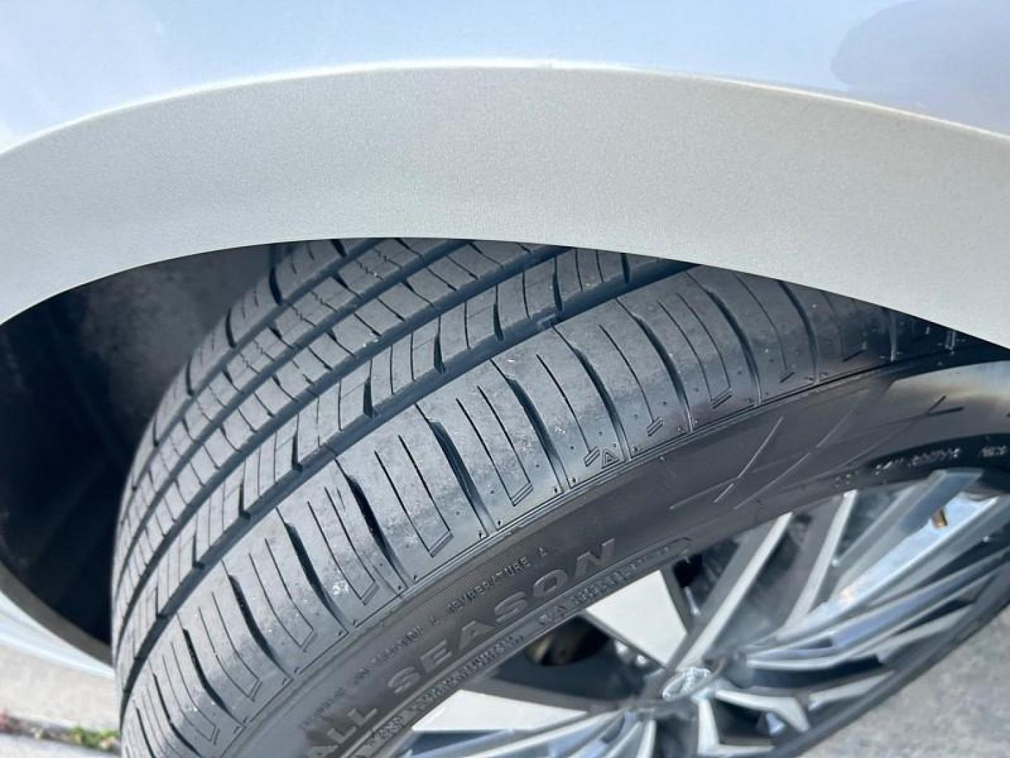 2024 SILVER Nissan Altima (1N4BL4DV3RN) with an 4-Cyl 2.5 Liter engine, Automatic Xtronic CVT transmission, located at 412 Auto Vista Drive, Palmdale, CA, 93551, (661) 945-0620, 34.592636, -118.136681 - Photo#40