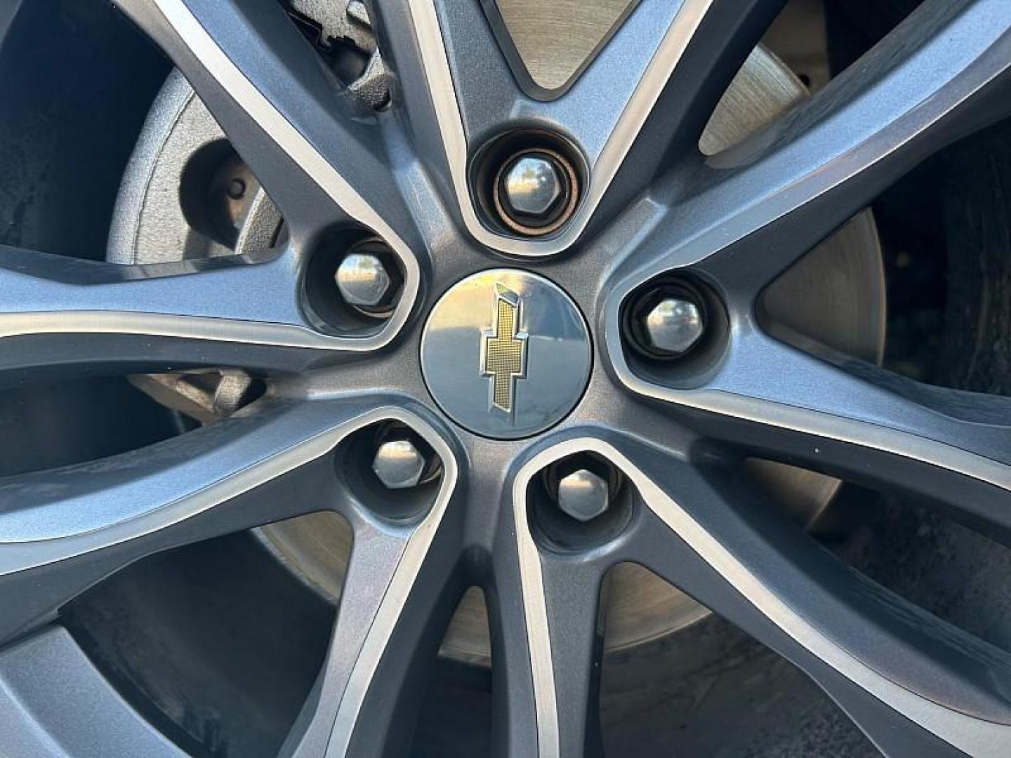 2024 WHITE Chevrolet Malibu (1G1ZE5ST4RF) with an 4-Cyl Turbo 1.5 Liter engine, Automatic CVT transmission, located at 412 Auto Vista Drive, Palmdale, CA, 93551, (661) 945-0620, 34.592636, -118.136681 - Photo#9