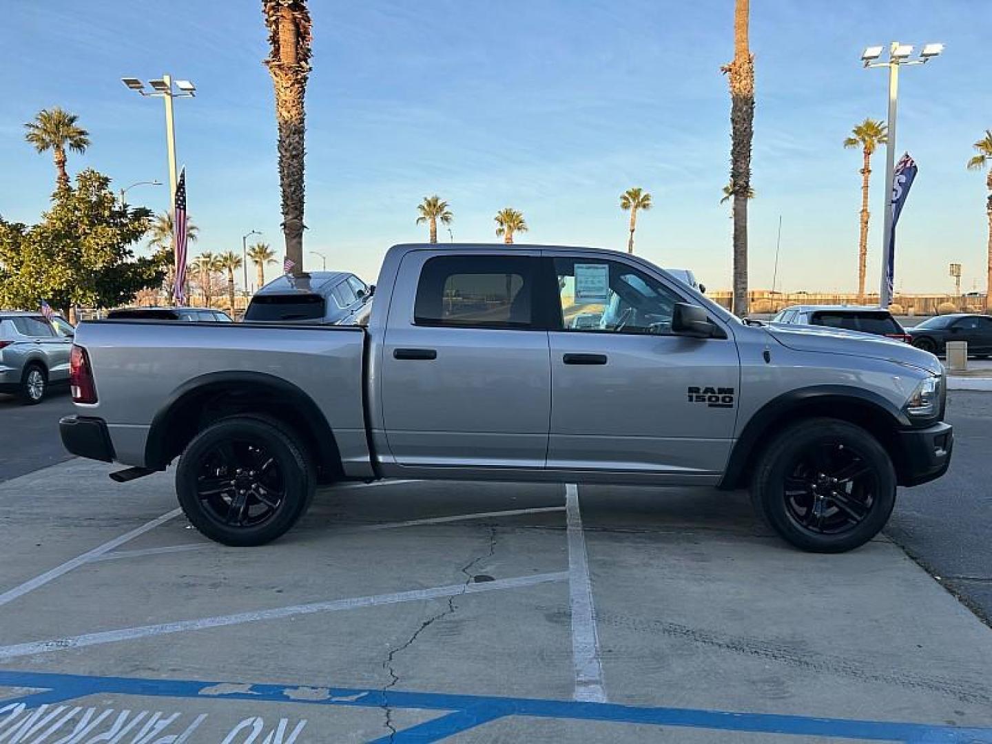 2024 SILVER Ram 1500 Classic 2WD (1C6RR6LG1RS) with an 6-Cyl 3.6 Liter engine, Automatic 8-Spd transmission, located at 412 Auto Vista Drive, Palmdale, CA, 93551, (661) 945-0620, 34.592636, -118.136681 - Photo#5