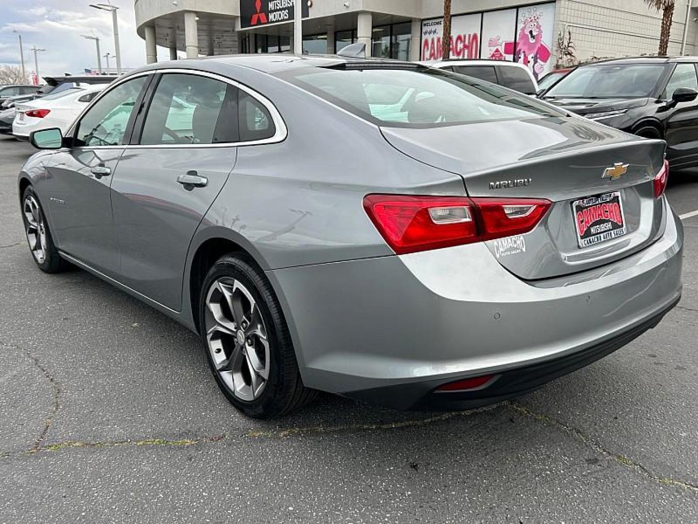 2024 GRAY Chevrolet Malibu (1G1ZD5ST6RF) with an 4-Cyl Turbo 1.5 Liter engine, Automatic CVT transmission, located at 412 Auto Vista Drive, Palmdale, CA, 93551, (661) 945-0620, 34.592636, -118.136681 - Photo#10